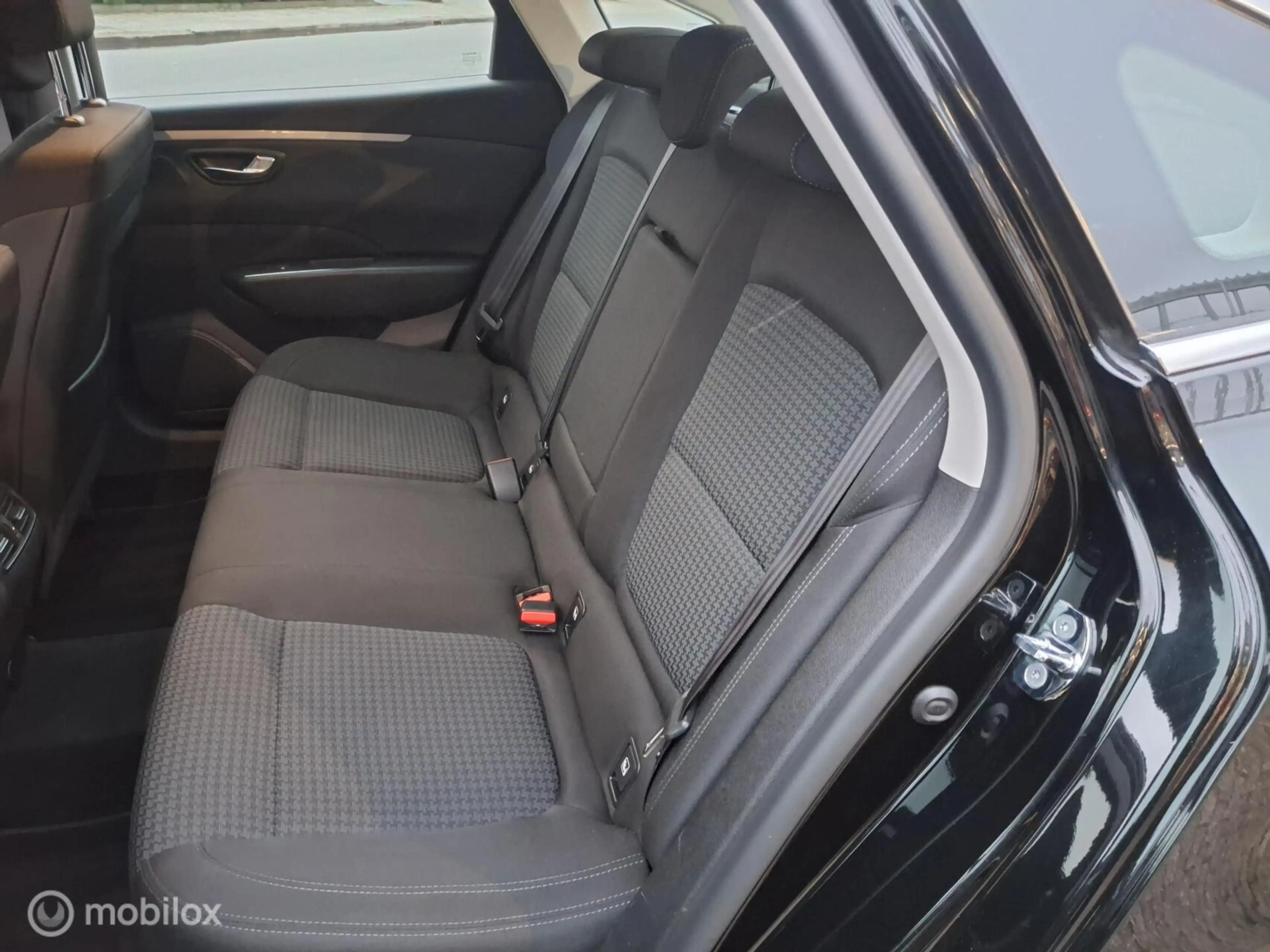 Renault Talisman 1.6 TCe Zen — photo 7