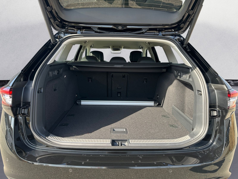 Skoda Superb Combi L&K 2,0 TDI 7-Gang-DSG 4x4 — photo 10