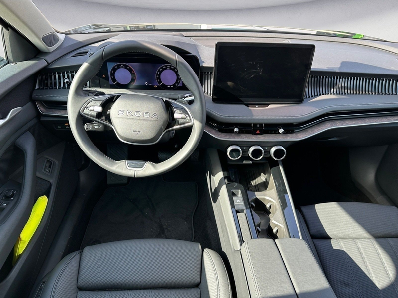 Skoda Superb Combi L&K 2,0 TDI 7-Gang-DSG 4x4 — photo 8