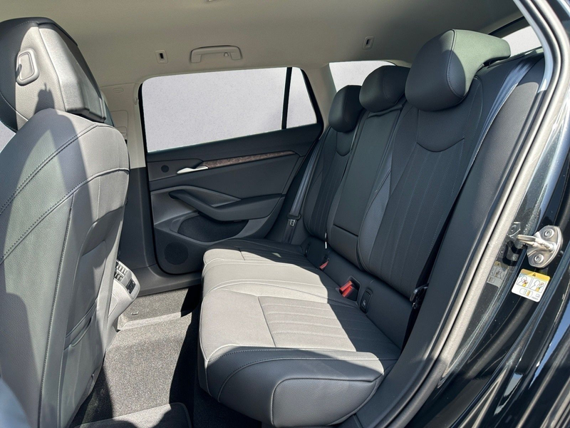 Skoda Superb Combi L&K 2,0 TDI 7-Gang-DSG 4x4 — photo 11