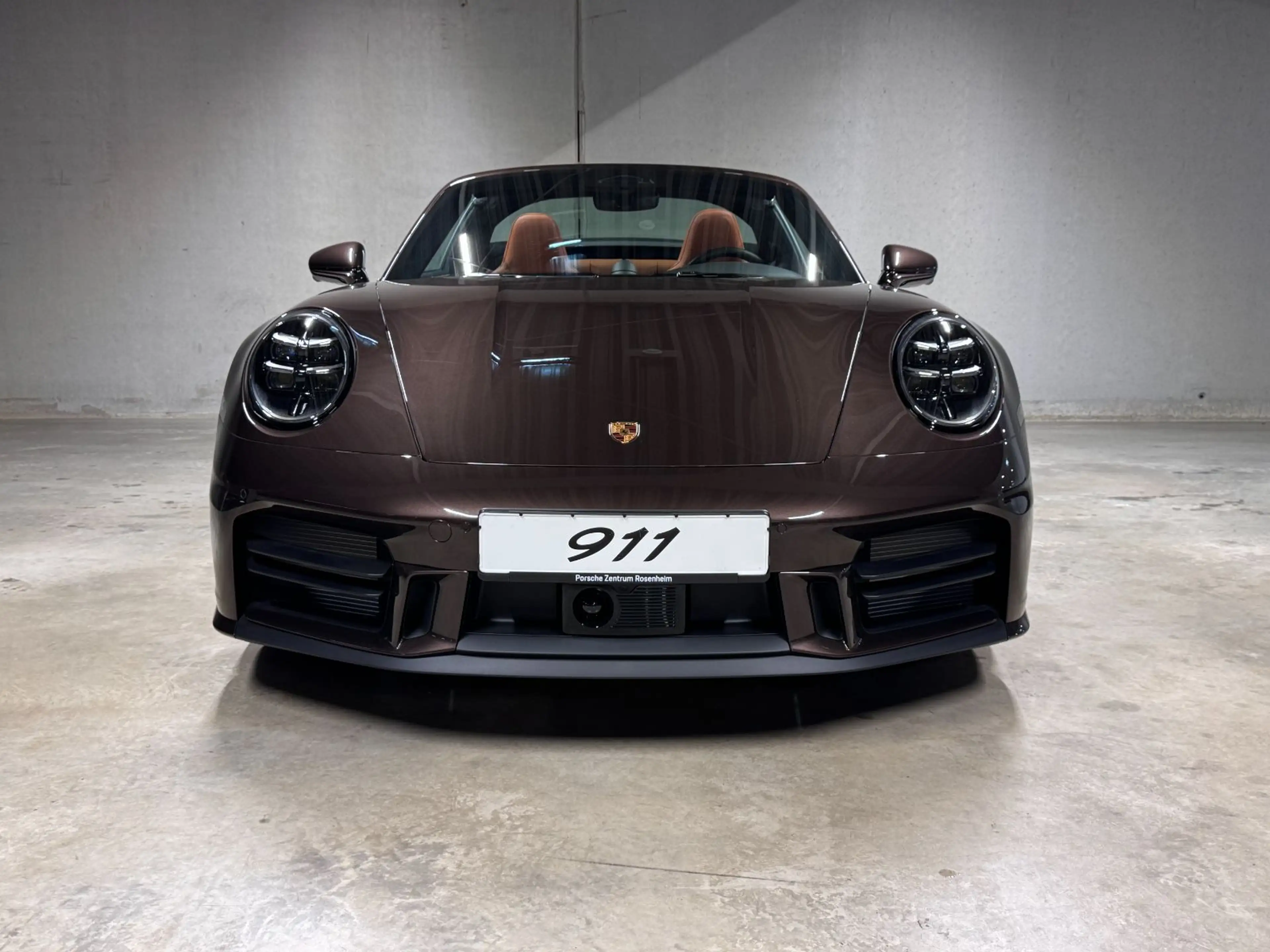 Porsche 992 (911) Targa 4S | PTS macadamia | Liftsystem — photo 9