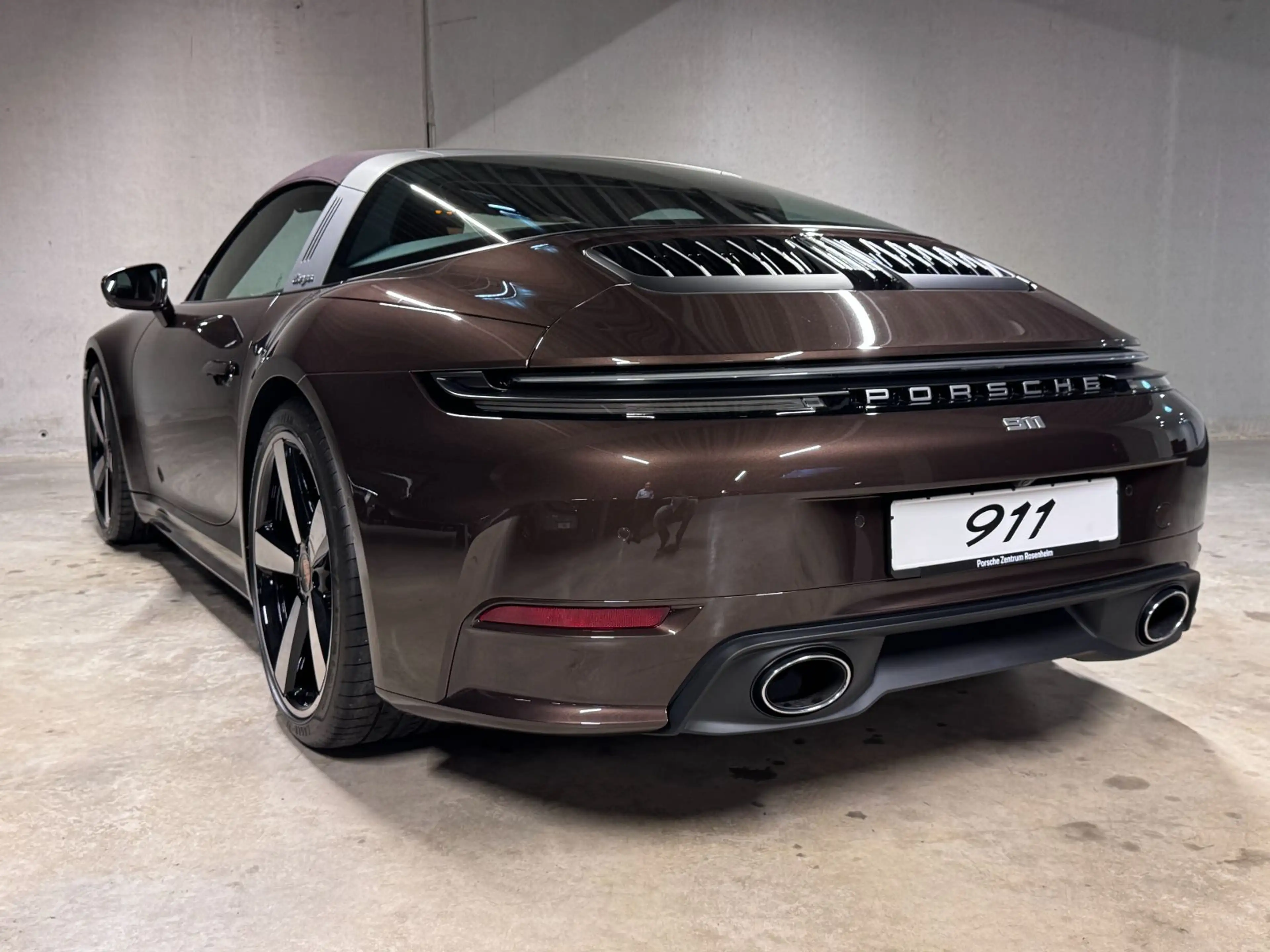 Porsche 992 (911) Targa 4S | PTS macadamia | Liftsystem — photo 4
