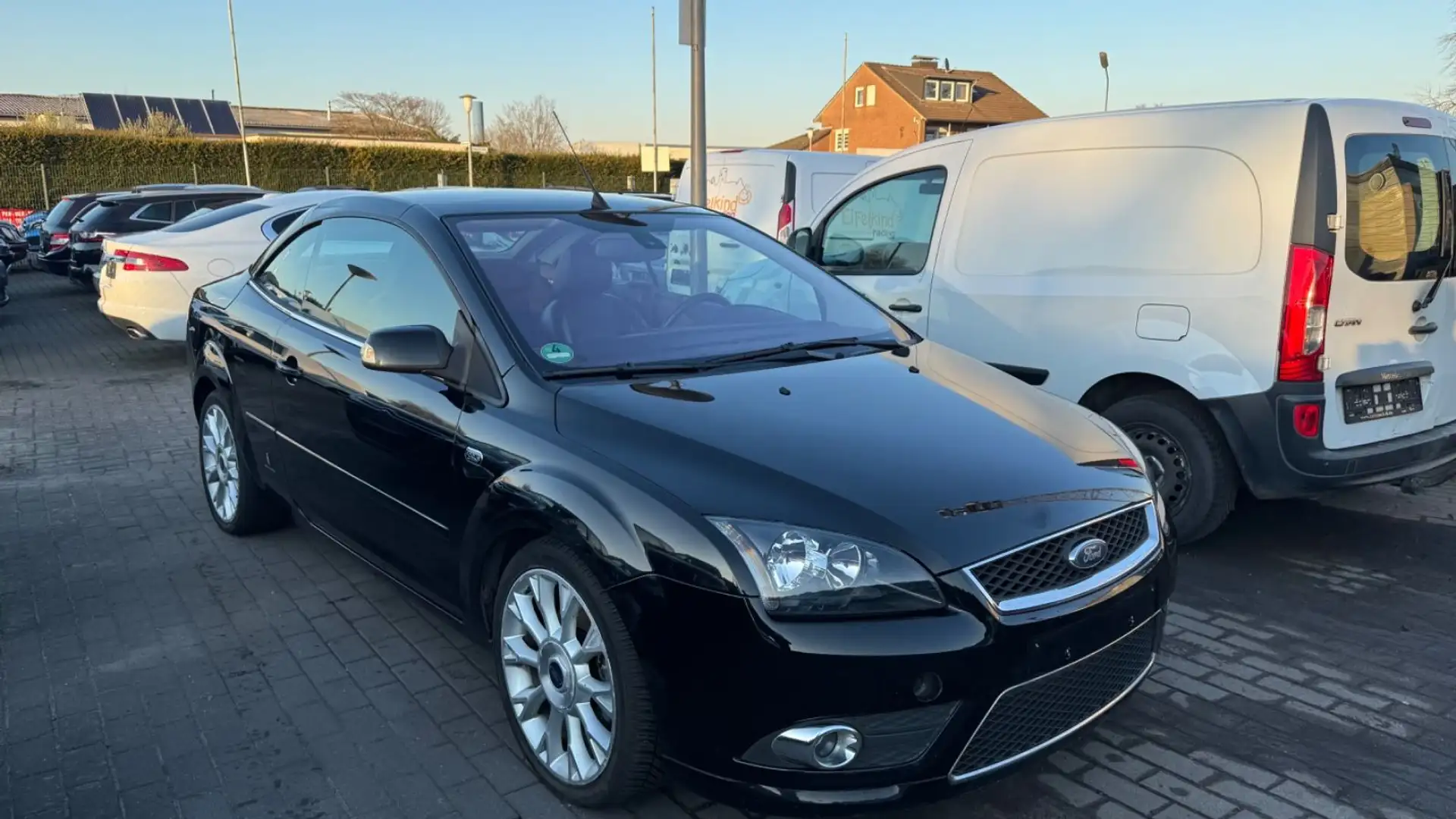 Ford Focus Cabrio Titanium 2.0 TDCi  | KLIMA | SHZ | Negru - 1