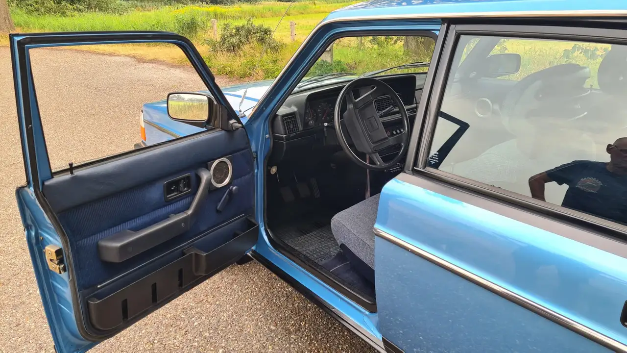 Volvo 240 2.3 DL belastingvrij in top conditie, foto 11