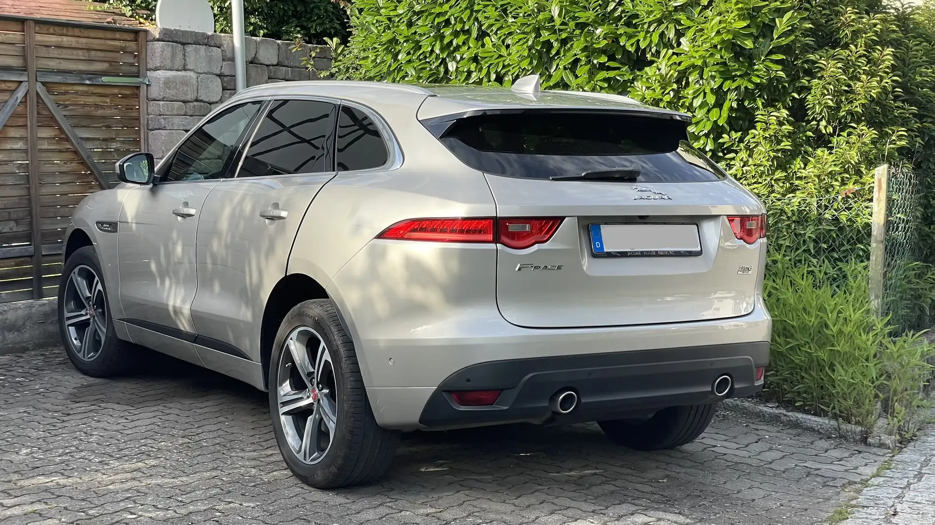 Jaguar F-Pace F-Pace 30d AWD R-Sport Silber - 2