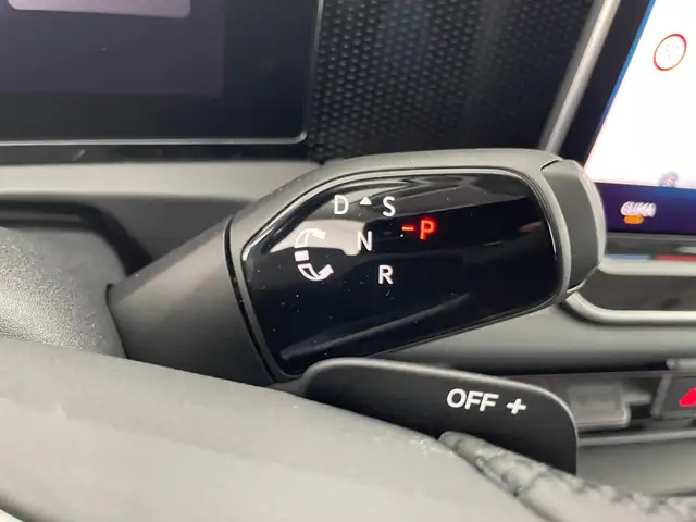 Volkswagen Tiguan view 14