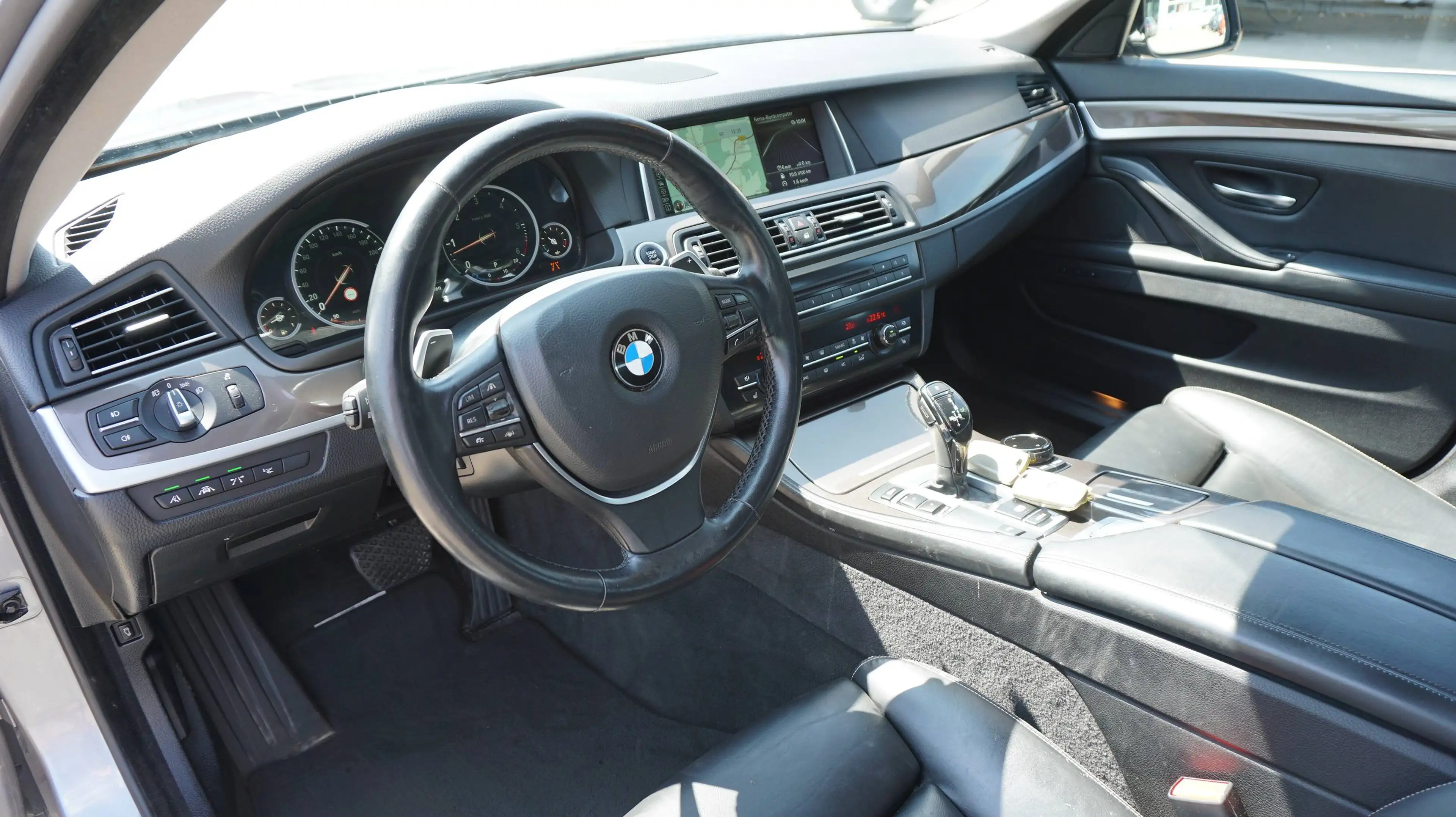 BMW 535 535 d !! Sportautomatik !! Keyless !! HeadUp !! — photo 11