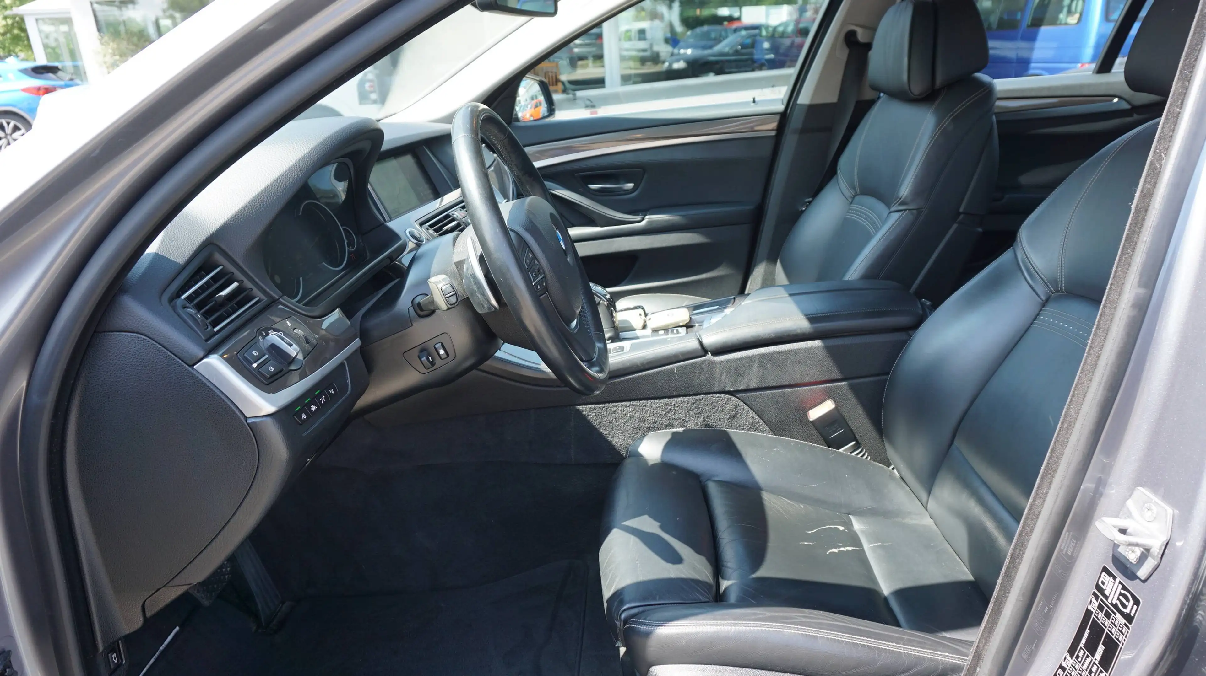 BMW 535 535 d !! Sportautomatik !! Keyless !! HeadUp !! — photo 12