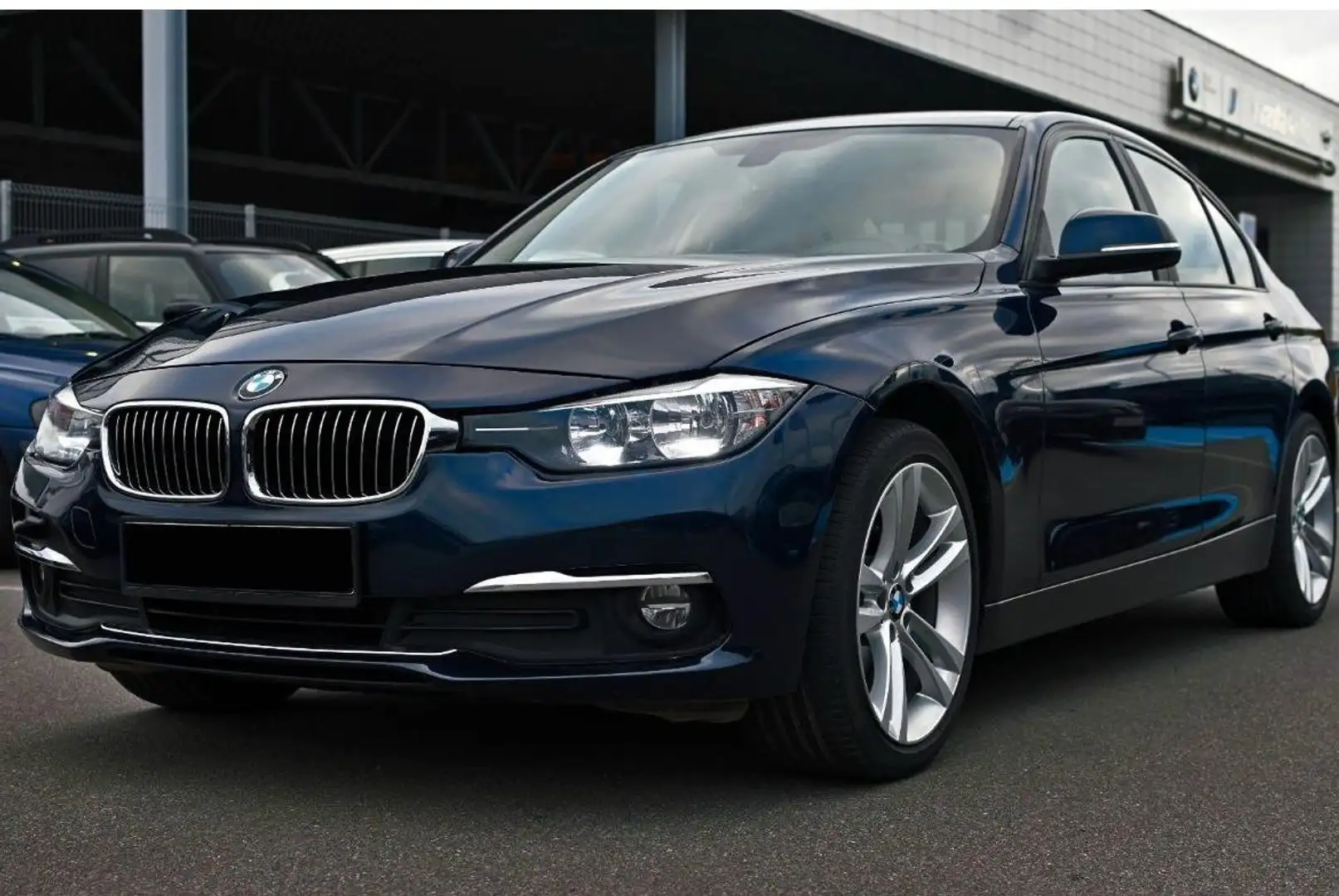BMW 320 320i Aut. Blau - 1