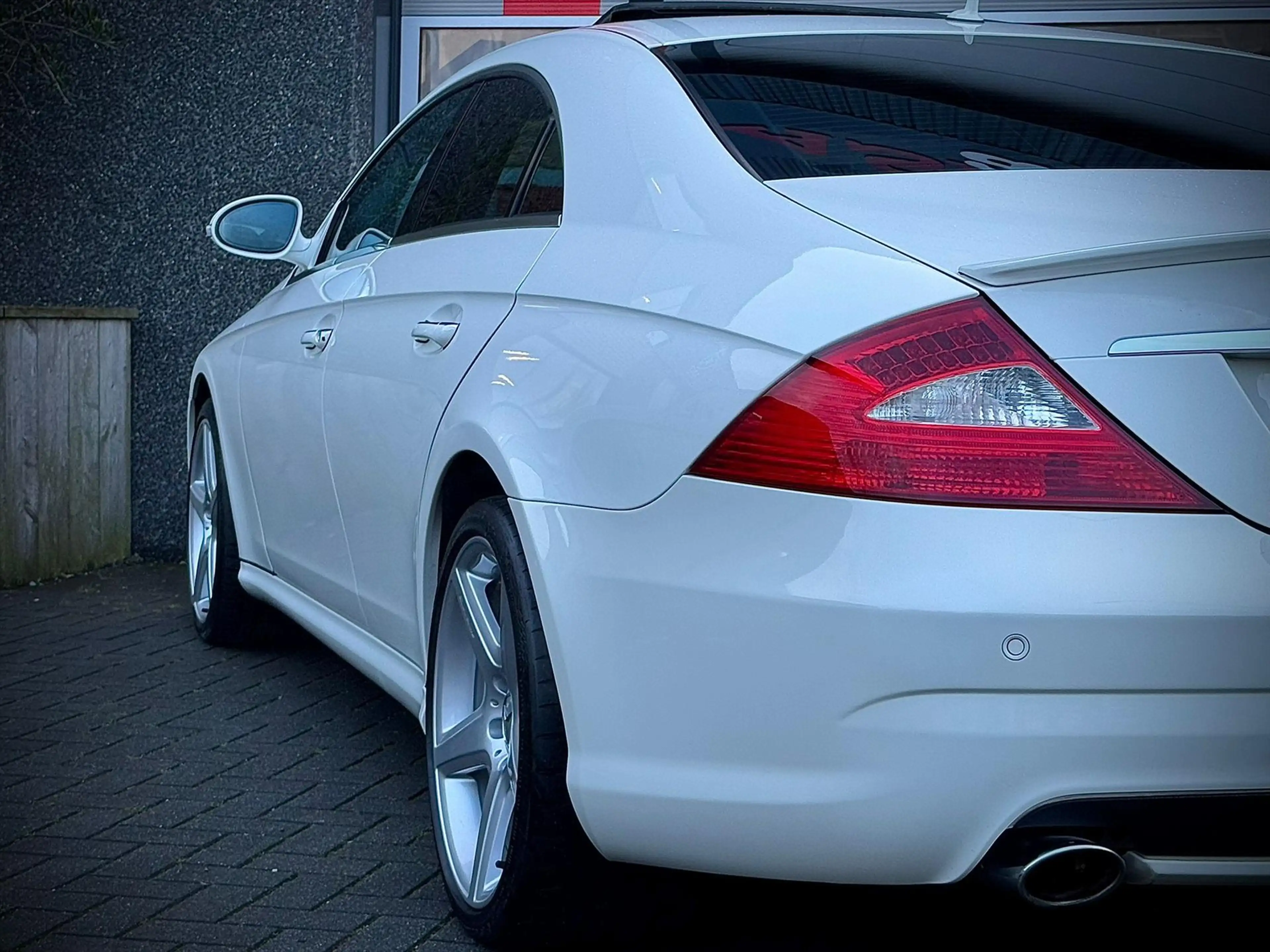 Mercedes-Benz CLS 350 Aut / Amg pack / Sunroof / Just serviced / History — photo 9