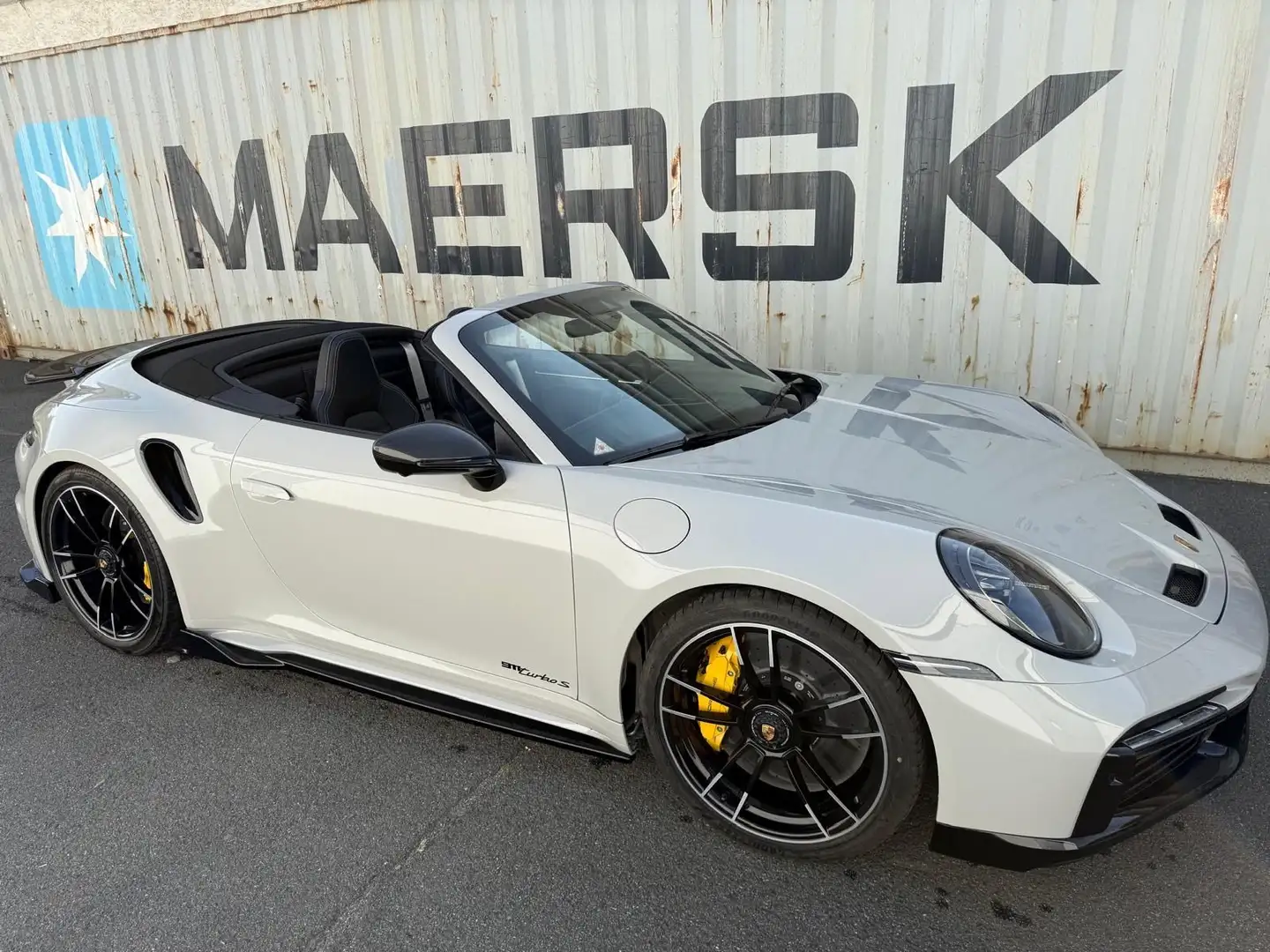 Porsche 992 911 (992) Turbo S Cabrio Lift Matrix Surround Gris - 1