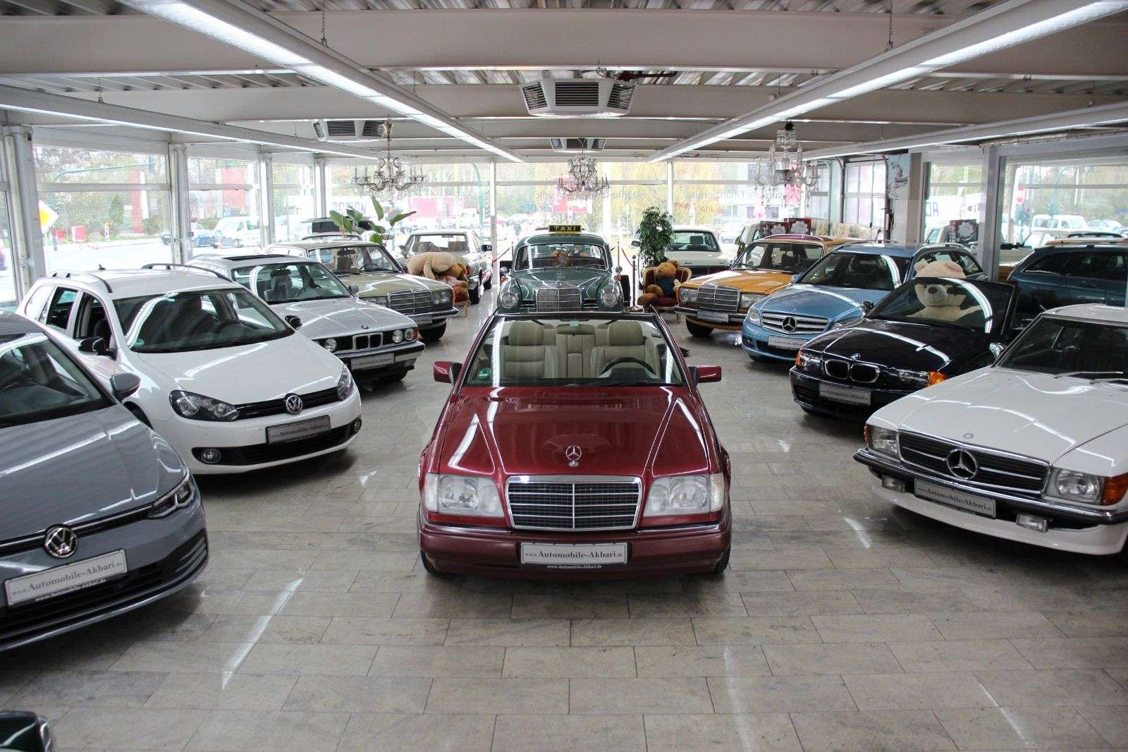 Second hand Mercedes Benz E-Class 220