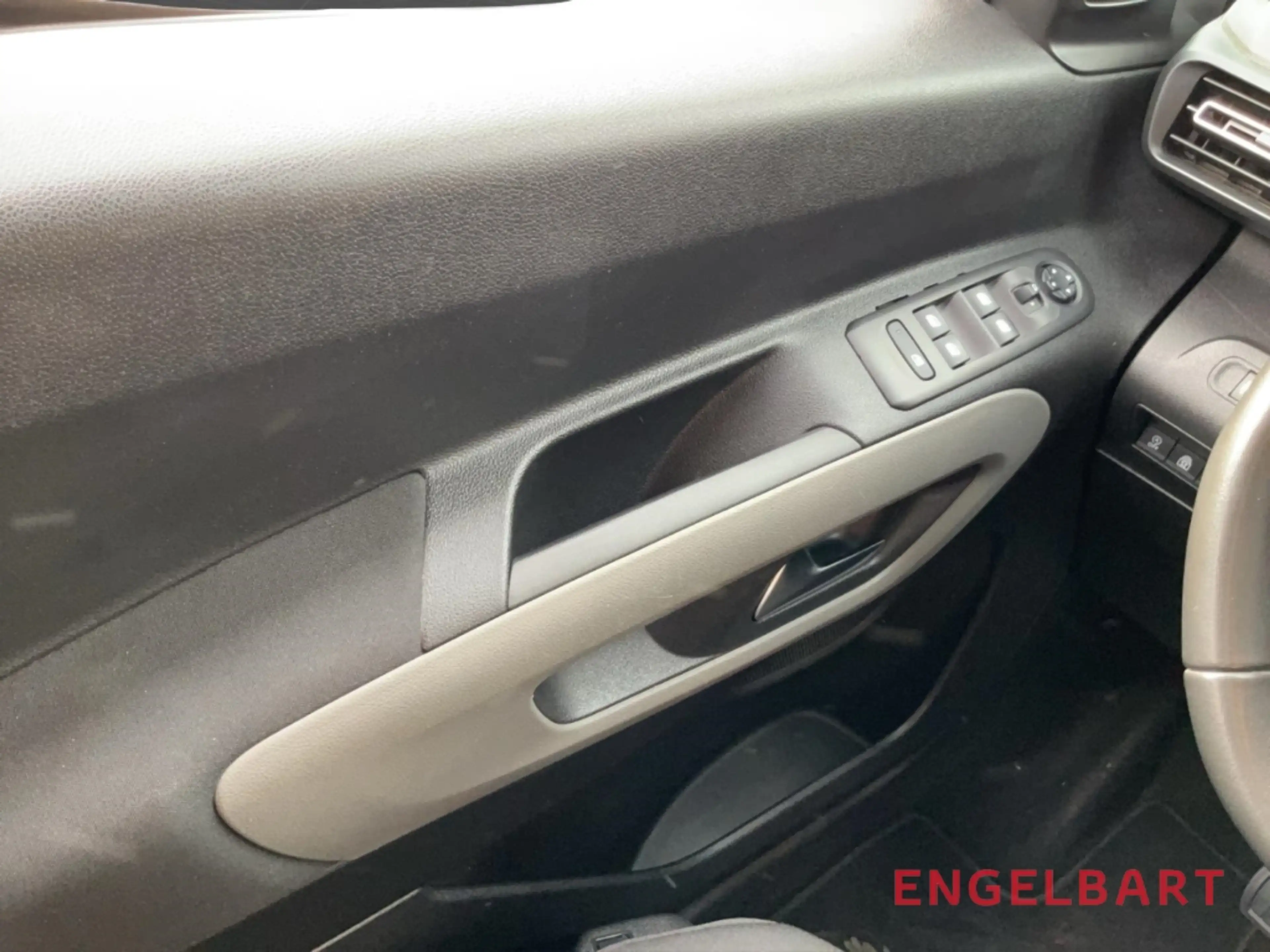 Peugeot Rifter Active L1 Dyn. Kurvenlicht Apple CarPlay Android A — photo 10