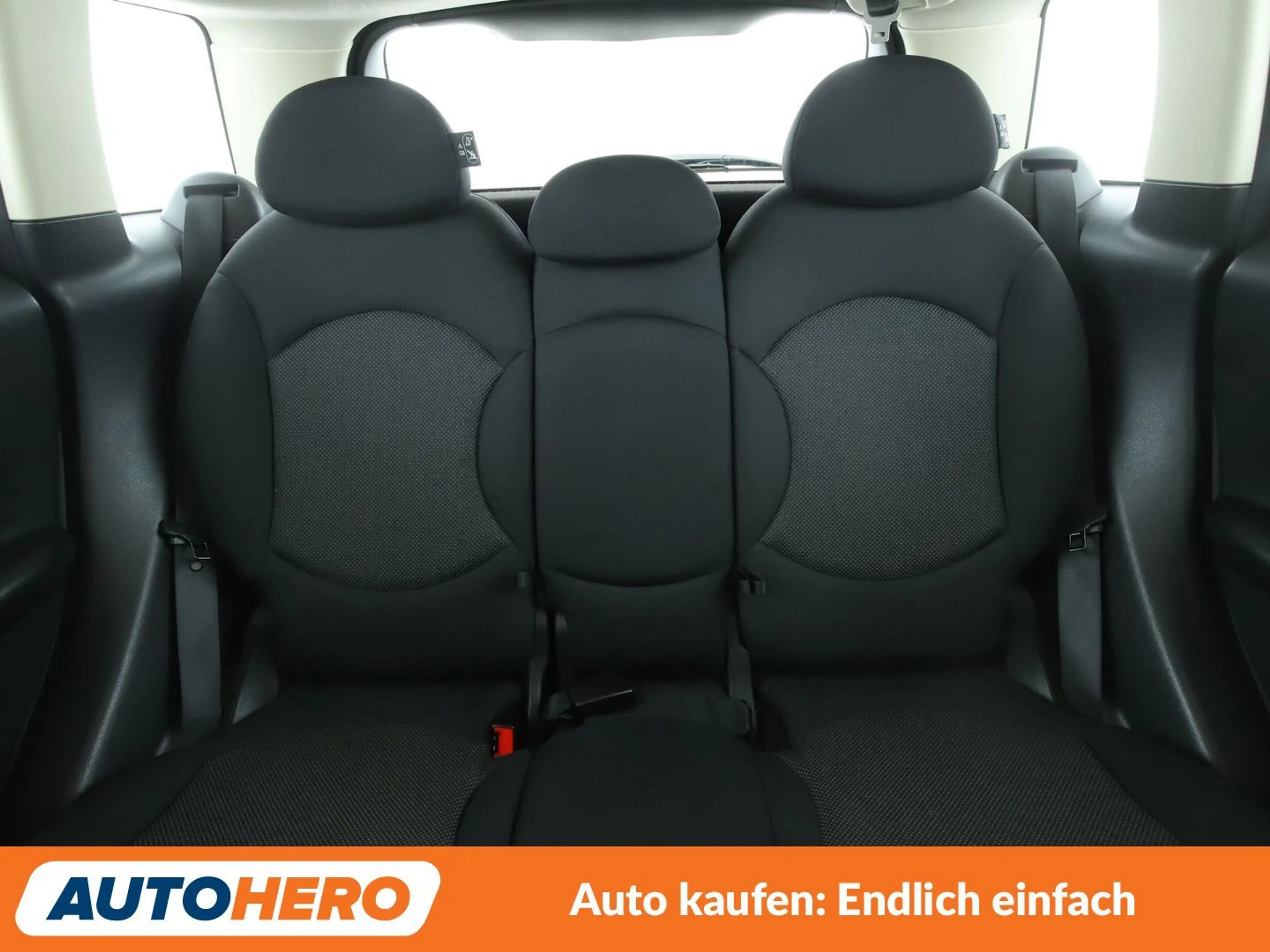 MINI Cooper D Countryman Cooper D ALL4*NAVI*TEMPO*PDC*SHZ* — photo 15