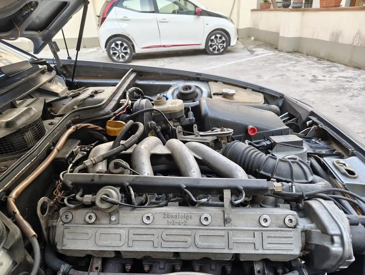 Porsche 944 Coupe 2.5, foto 11
