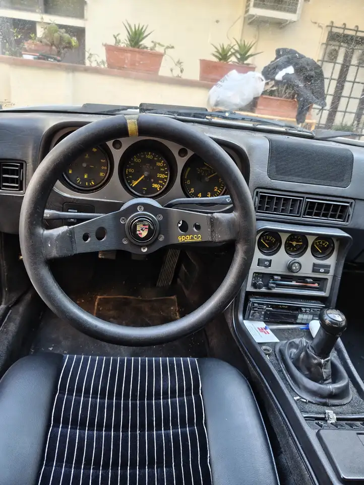 Porsche 944 Coupe 2.5, foto 7