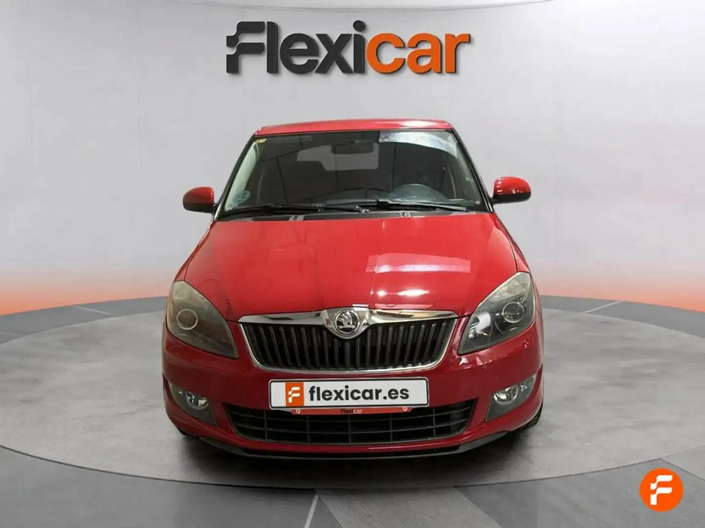 Skoda Fabia 1.2 Urban 69 Rojo - 2