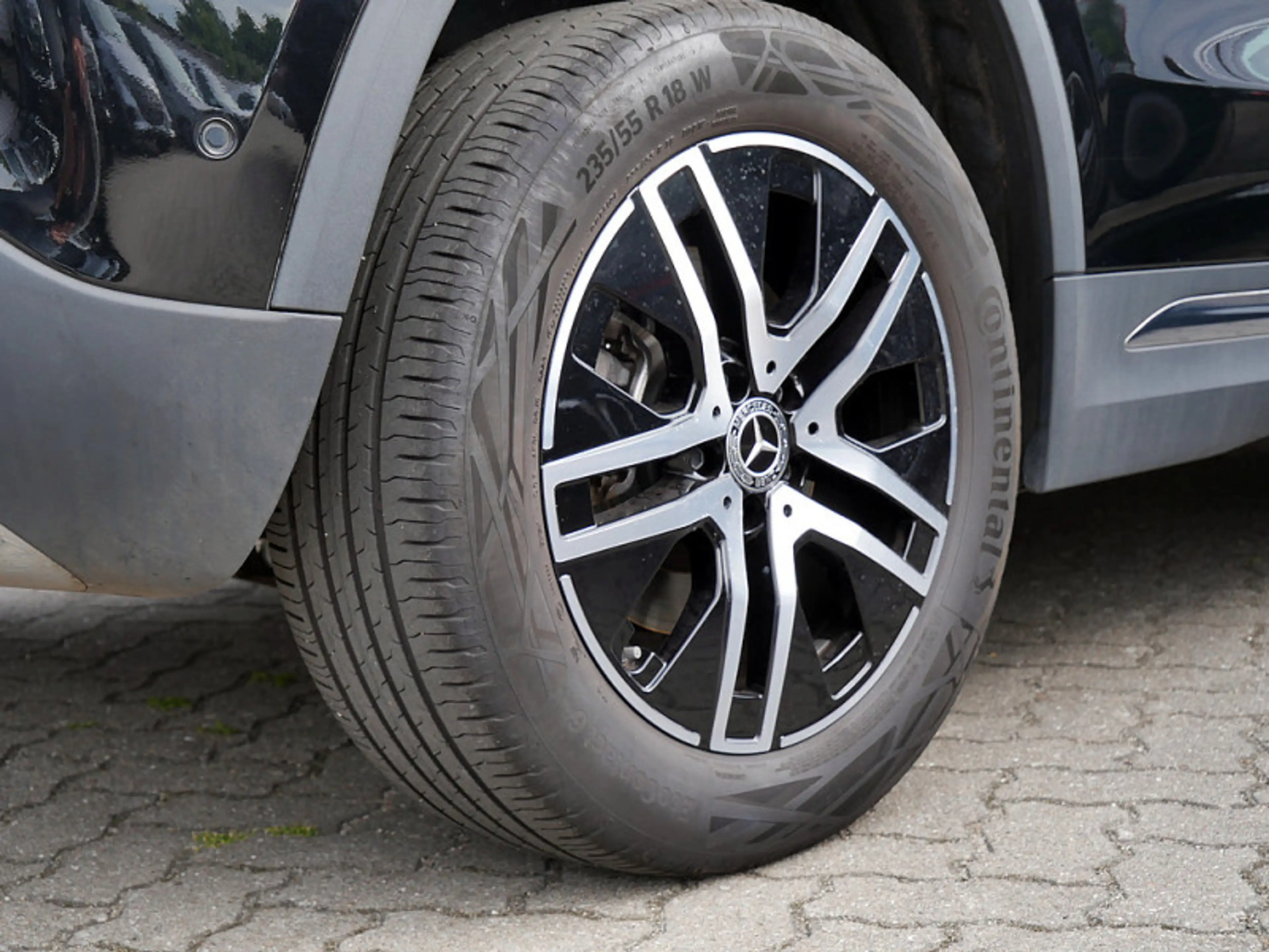 Mercedes-Benz GLA 250 PROGRESSIVE AHK SPUR PDC SHZ — photo 10