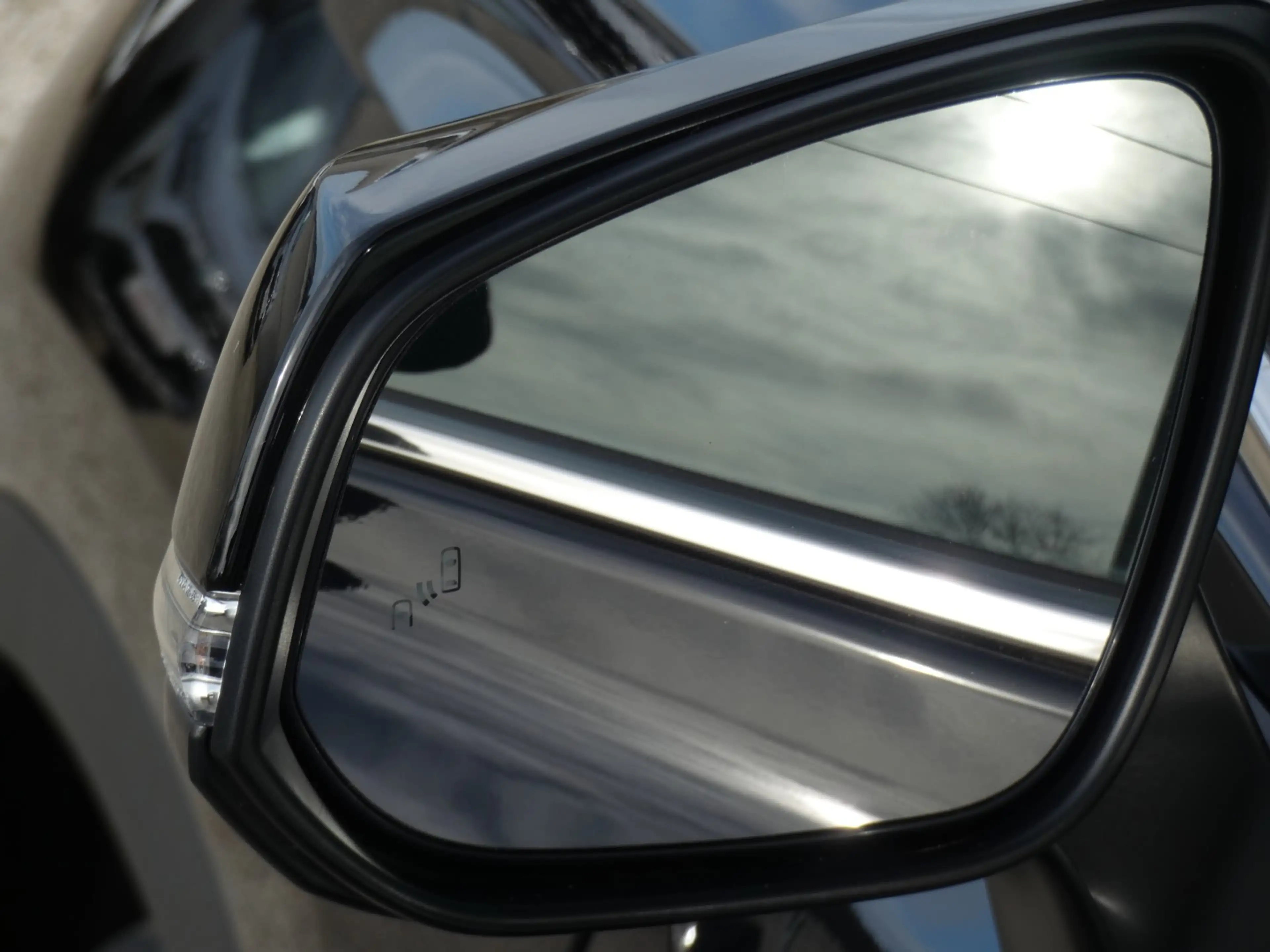 Toyota Highlander Hybrid AWD Premium Plus 7PL +Trekhaak +PANO — photo 15