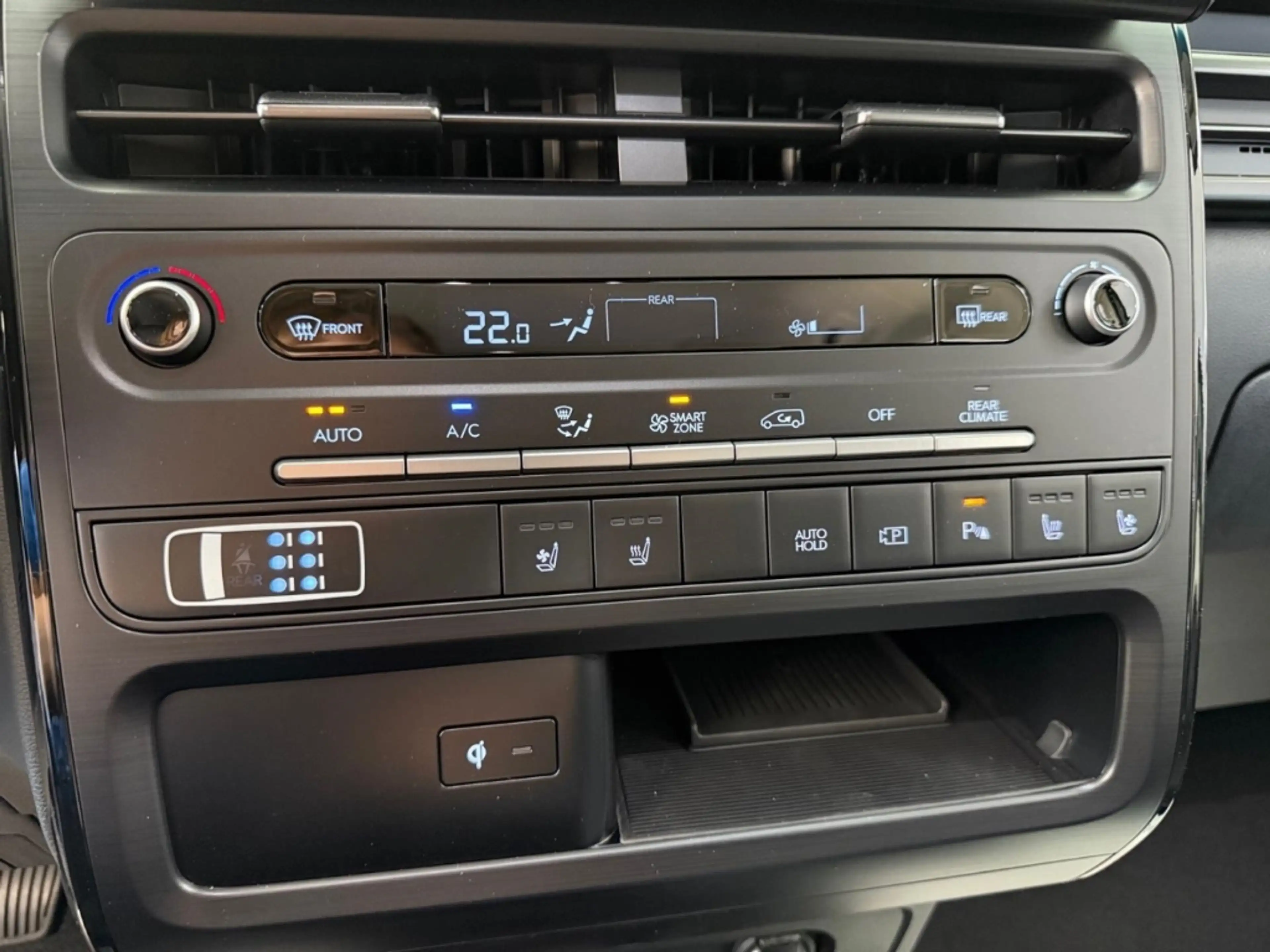 Hyundai STARIA Prime Elektro ELKTR. SCHIEBETÜREN+360GRAD+V2L — photo 13