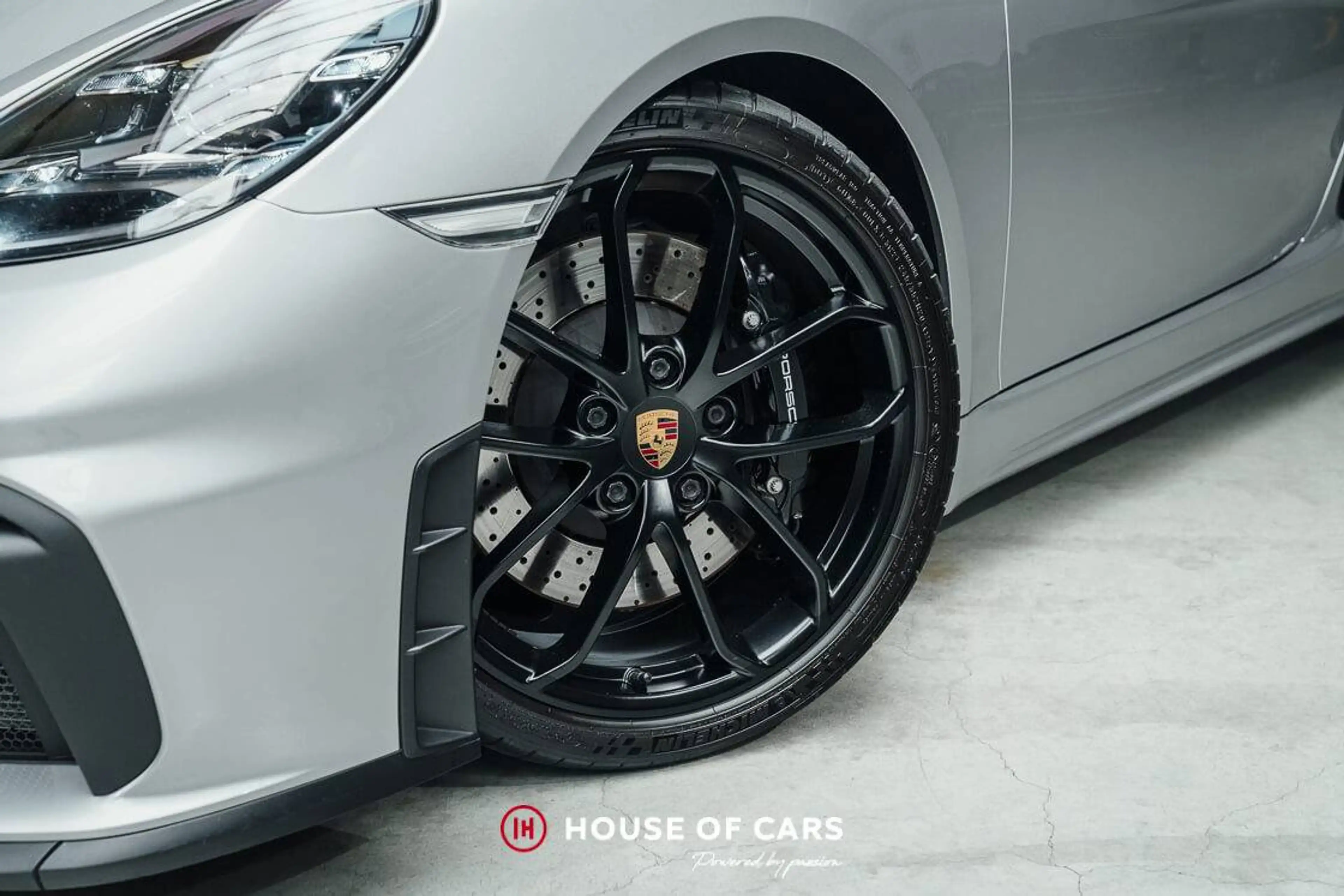 Porsche 718 Spyder - Lots of X options - As new — photo 11