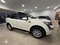 Mahindra XUV500 2.2D W8 FWD Beige - thumbnail 11