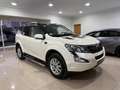Mahindra XUV500 2.2D W8 FWD Beige - thumbnail 4