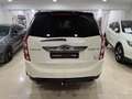 Mahindra XUV500 2.2D W8 FWD Beige - thumbnail 6