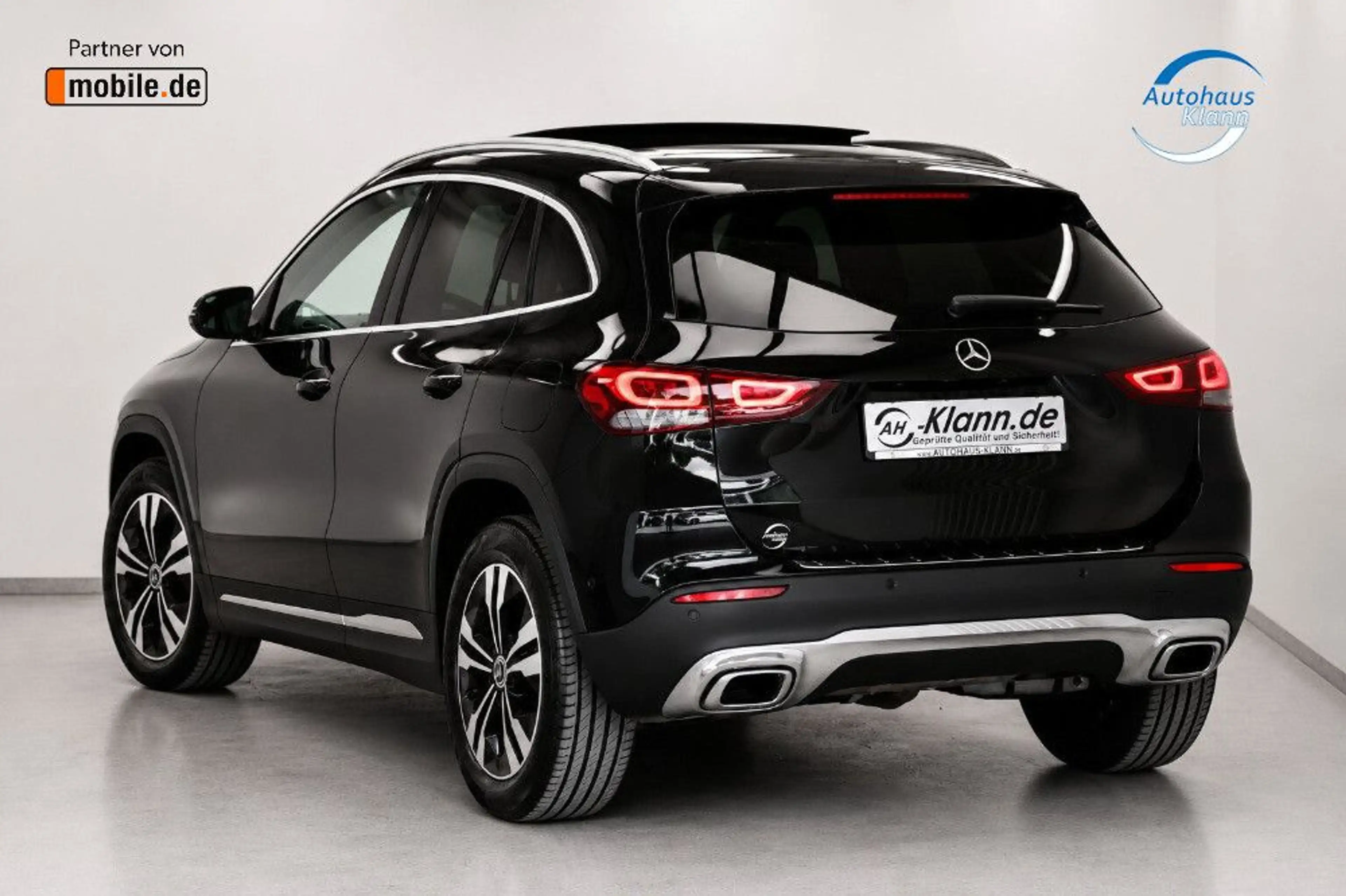 Mercedes-Benz GLA 250 224PS DCT 4Matic ACC PANO 360° 1Hand — photo 8