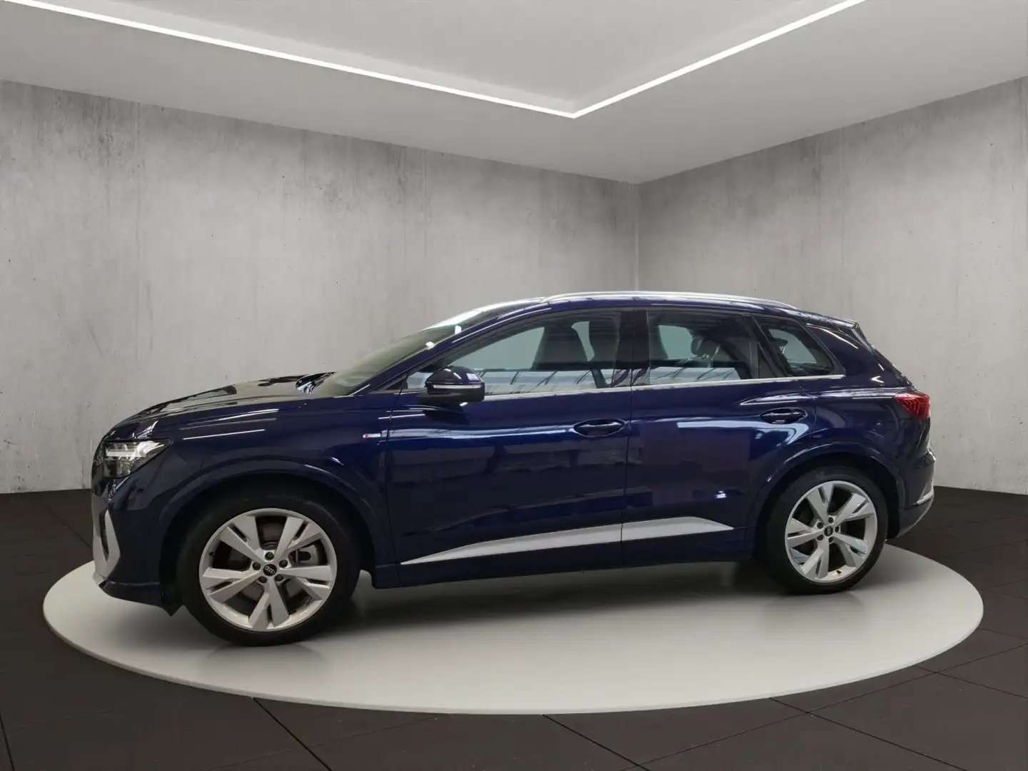 Audi Q4 e-tron 50 quattro 220 kW Bleu - 2