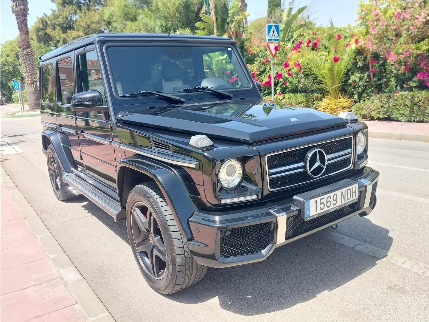 Mercedes-Benz G 63 AMG Largo Aut. - 2