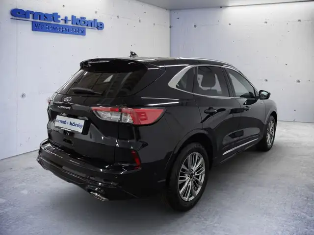 Ford Kuga view 3