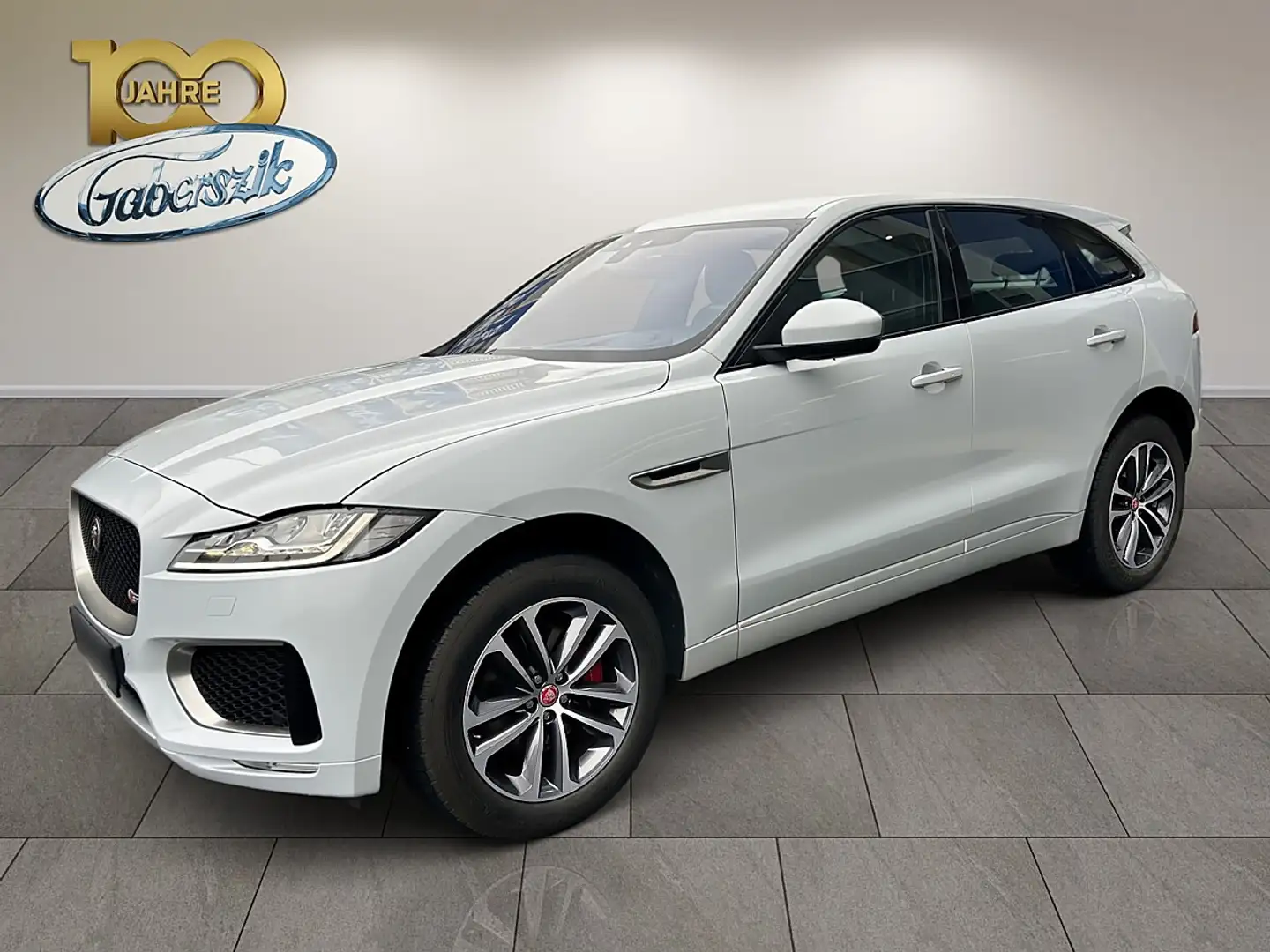 Jaguar F-Pace 30d AWD S Aut. Weiß - 2