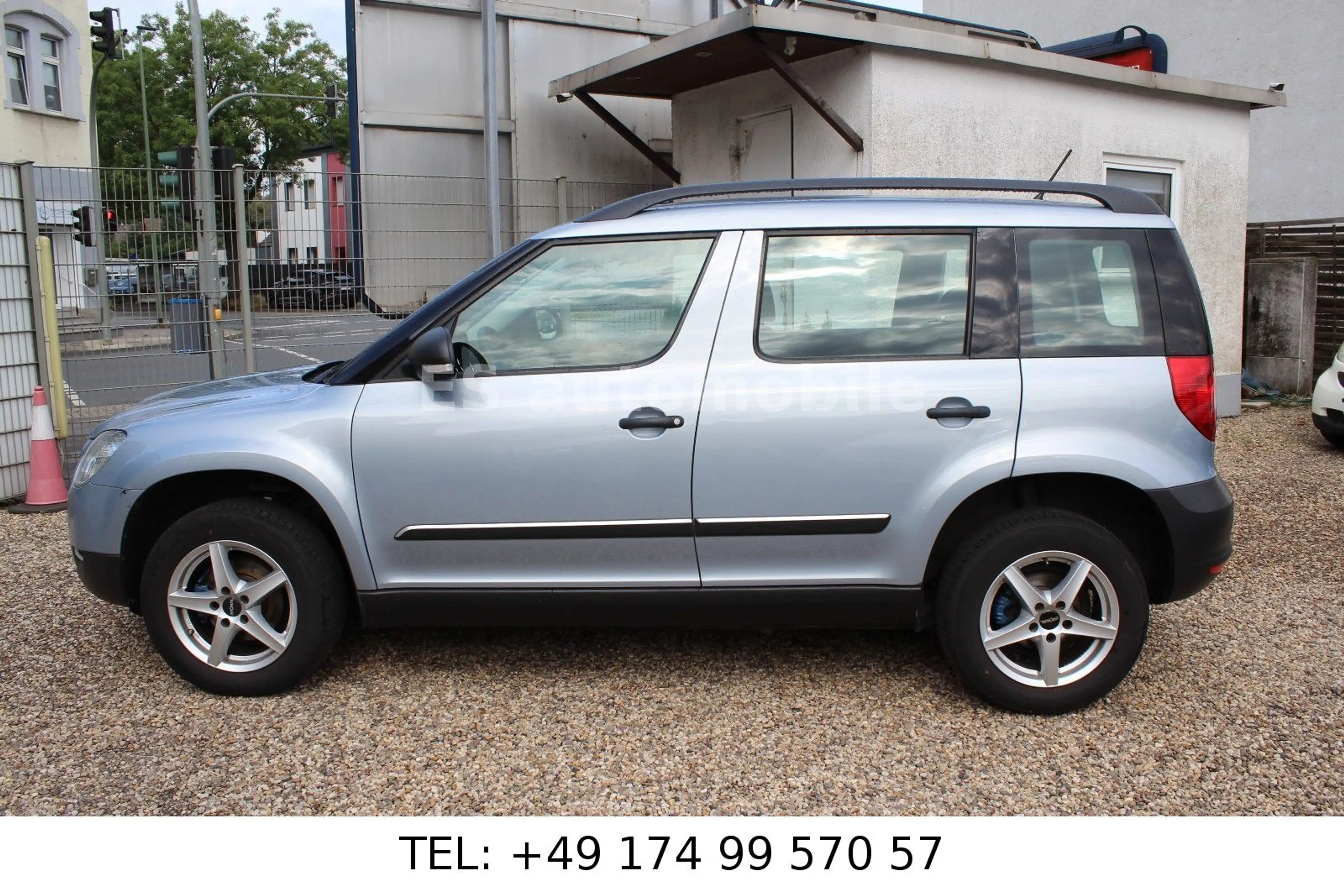 Skoda Yeti Basis **1.Hand / Garantie / Klima** — photo 5