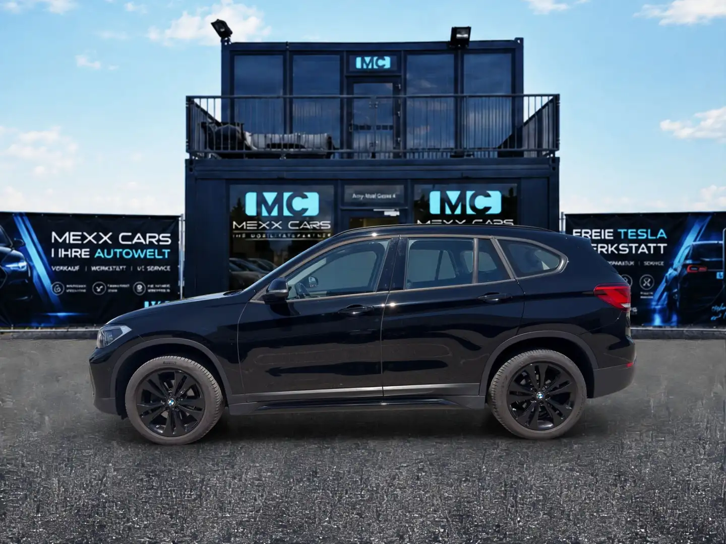 BMW X1 sDrive18d SPORT LINE | HUD | KAMERA | NAVI | LED Schwarz - 2