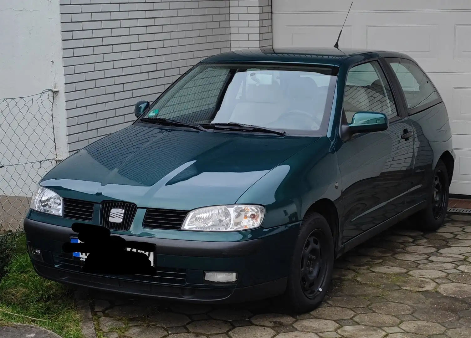 SEAT Ibiza Ibiza 1.4 Select zelena - 1