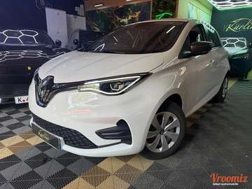 R110 ZE 110 cv LIFE 69PPM 40KWH BATTERIE EN LOCATION CHARGE-NORMALE BVA I CARPLAY