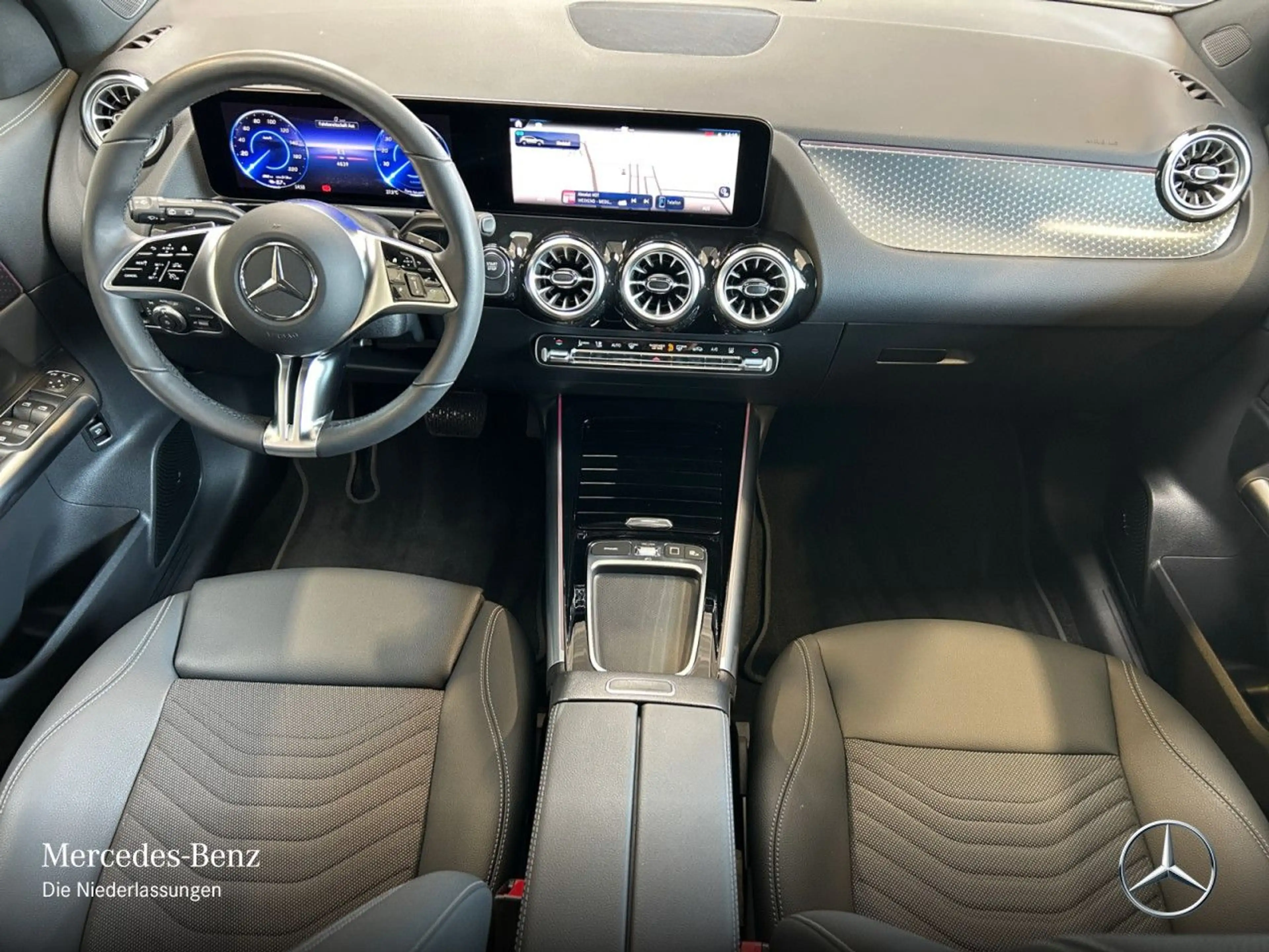 Mercedes-Benz EQA 250 PROG+PLUS-PAKET+360+KEYLESS+SPUR — photo 13