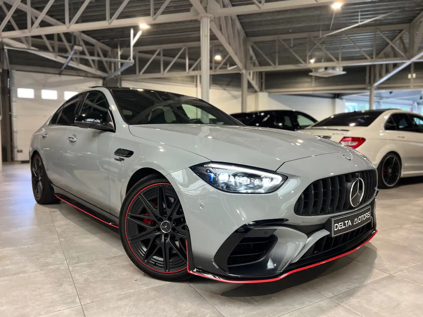 Mercedes-Benz C 63 AMG SE Performance * F1 Edition * Pano * 360 * Burmeis Gris - 1