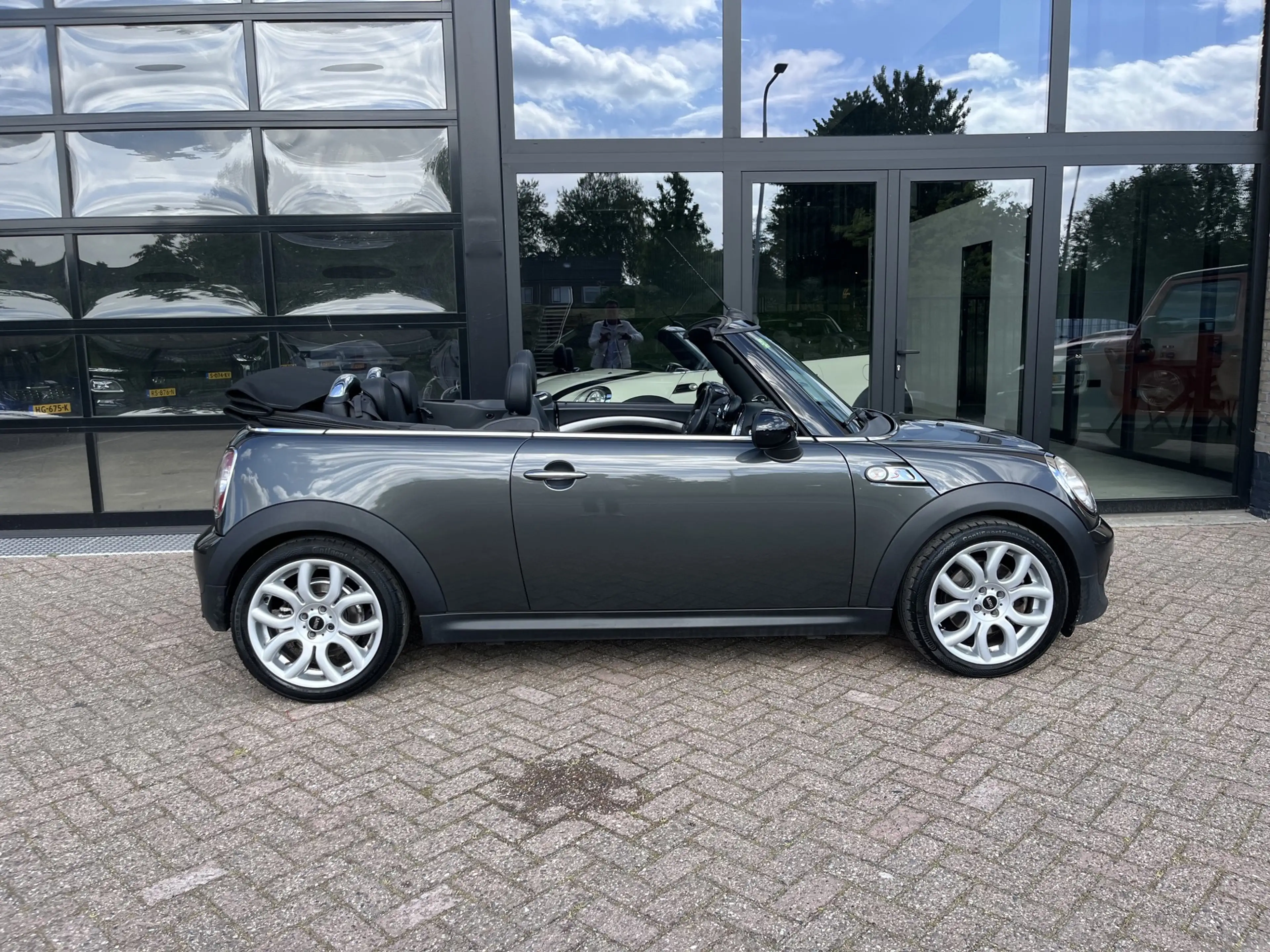 MINI Cooper S Cabrio Mini 1.6 Chili, Leer, Navi , 184 pk ! — photo 9
