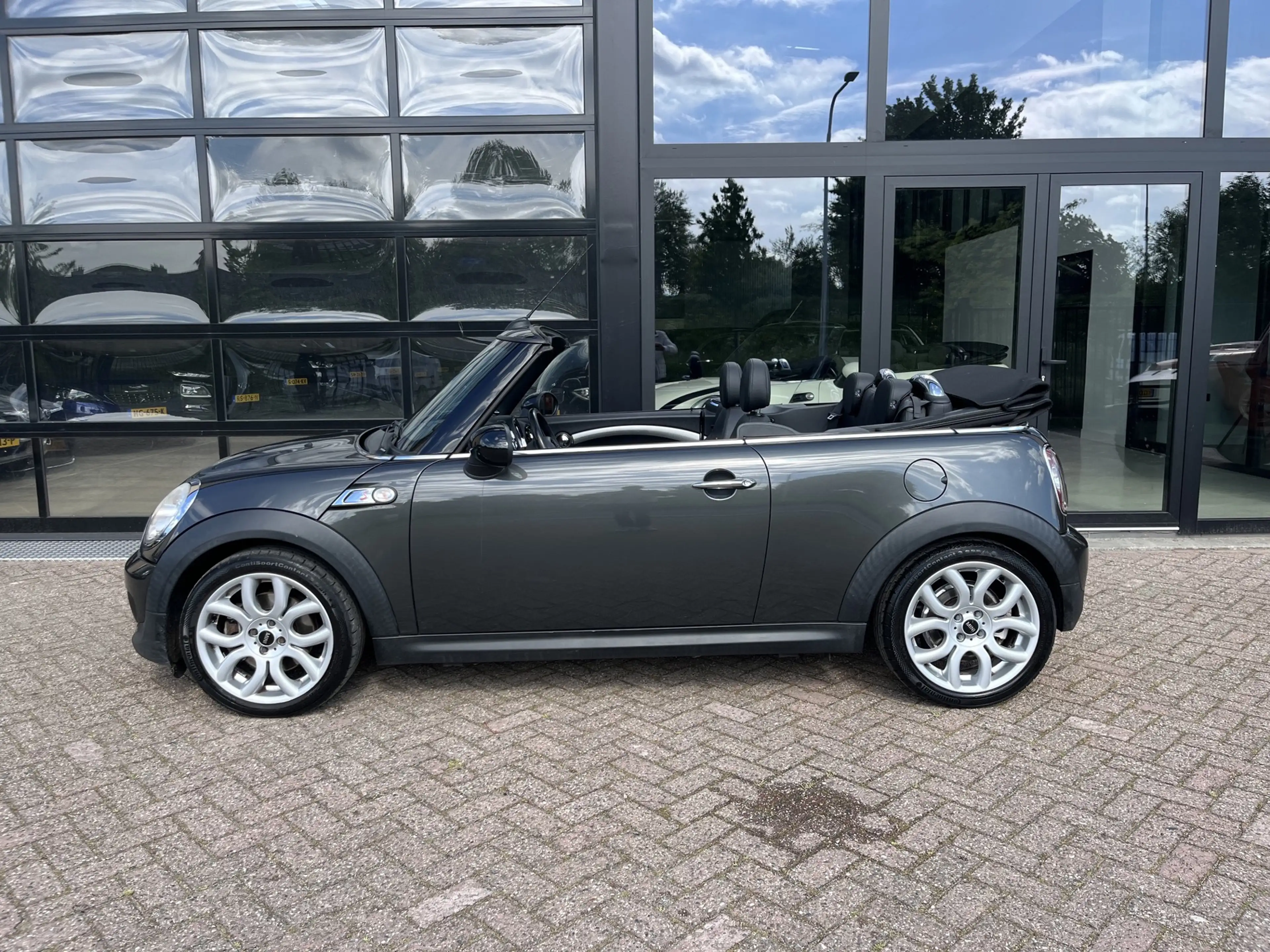 MINI Cooper S Cabrio Mini 1.6 Chili, Leer, Navi , 184 pk ! — photo 8