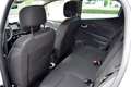 Renault Clio 0.9 TCe Limited 1e eigenaar 44.000 km NAP Wit - thumbnail 19