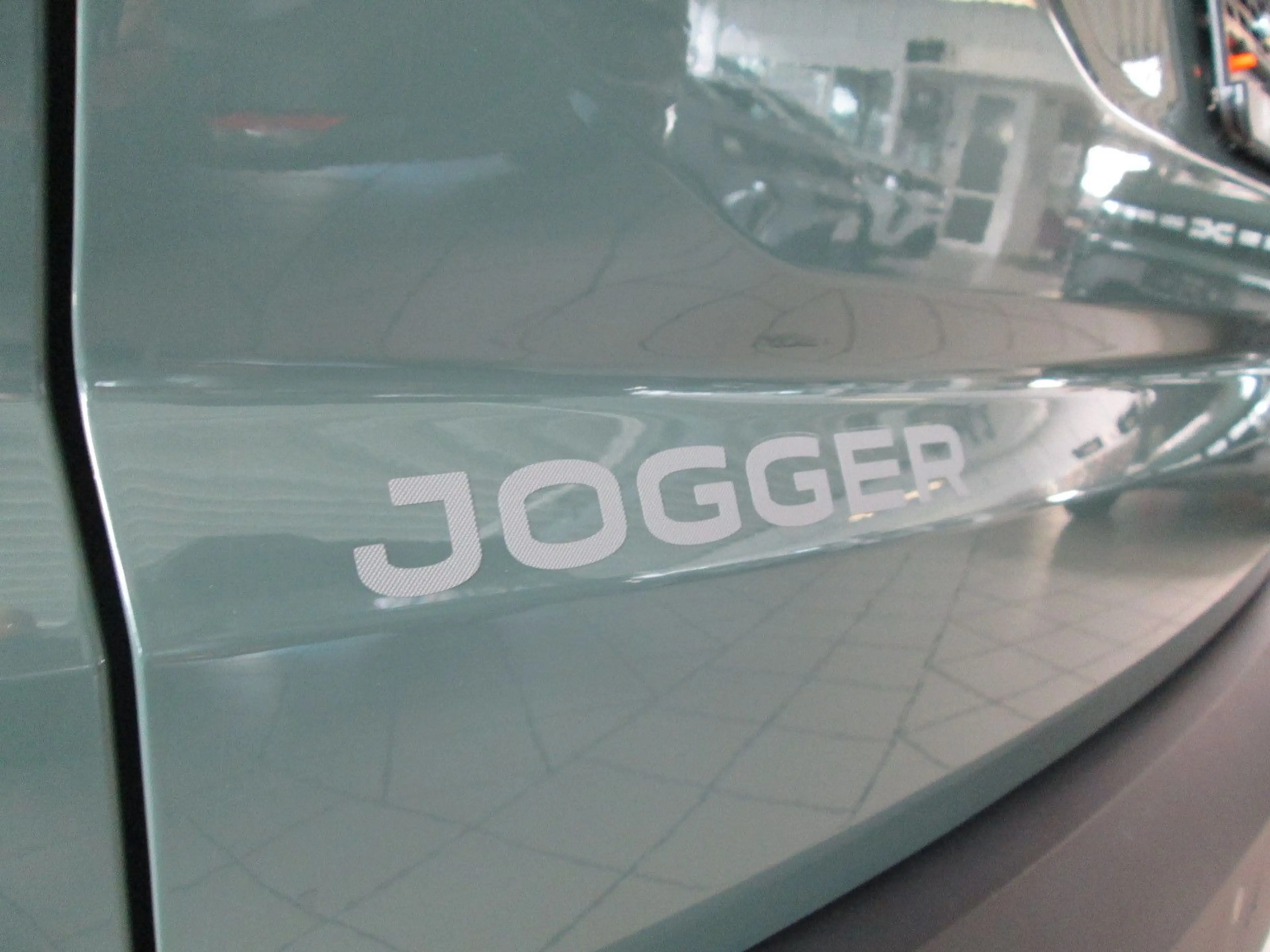 Dacia Jogger Extreme*KLIMAAUTOM*RÜCKFAHRKAMERA*7 SITZE — photo 25
