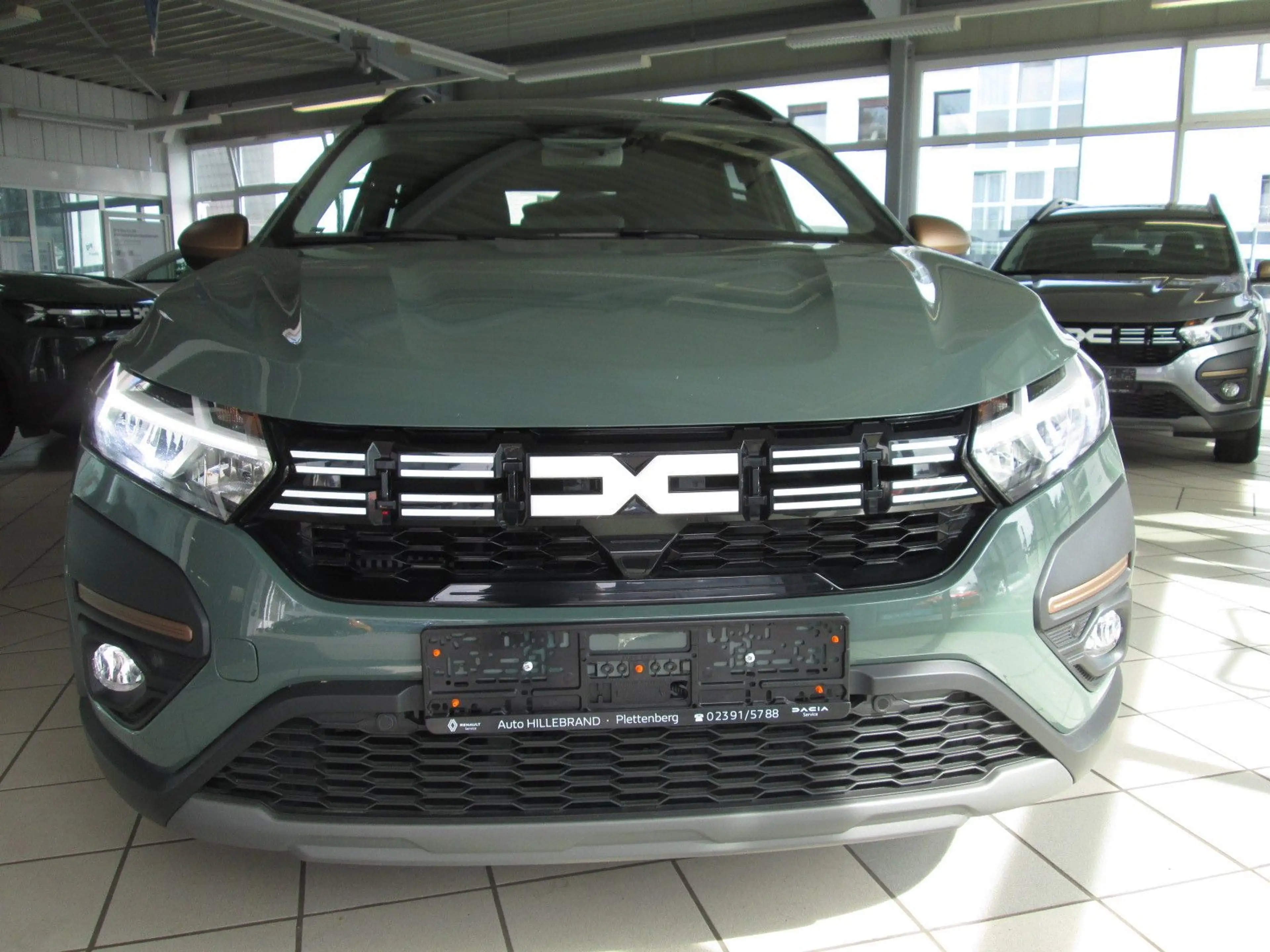 Dacia Jogger Extreme*KLIMAAUTOM*RÜCKFAHRKAMERA*7 SITZE — photo 16