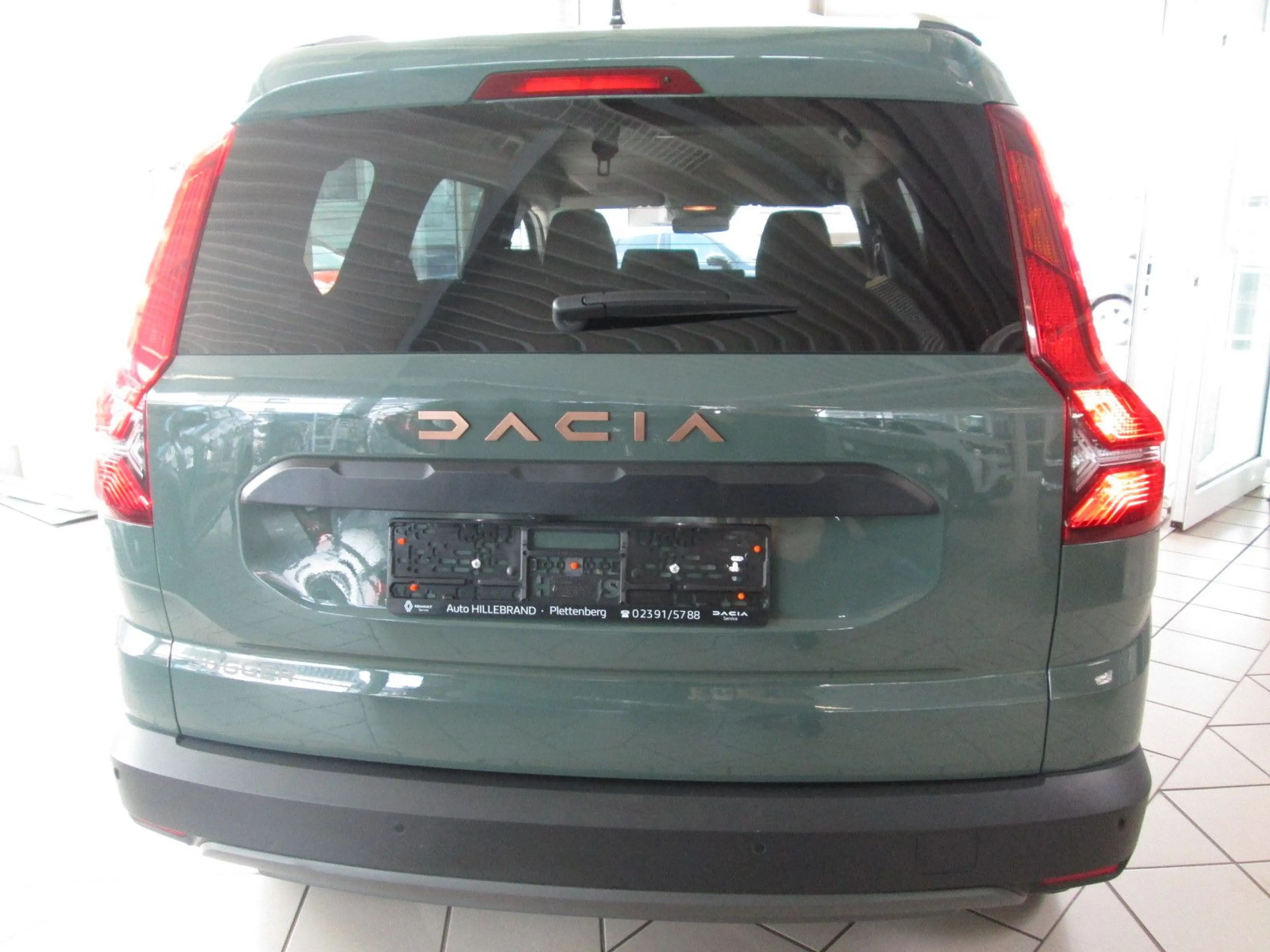 Dacia Jogger Extreme*KLIMAAUTOM*RÜCKFAHRKAMERA*7 SITZE — photo 4