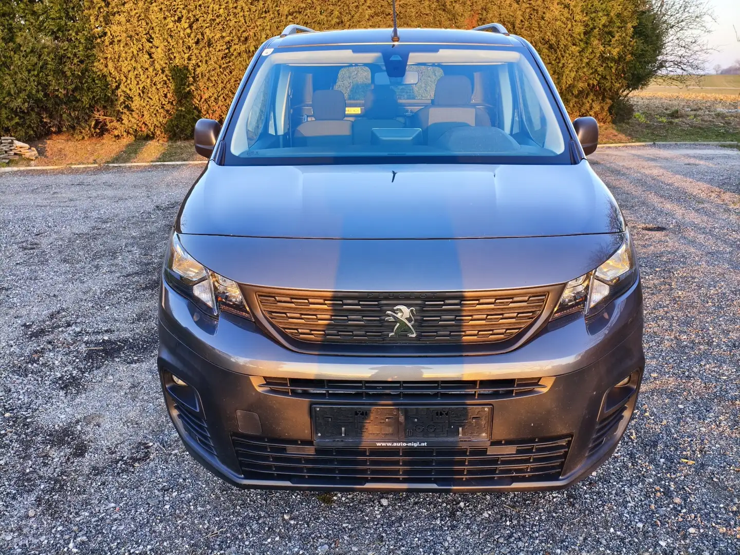 Peugeot Partner 1.5 BlueHDi 100 L2 EHZ S&S Premium - 2