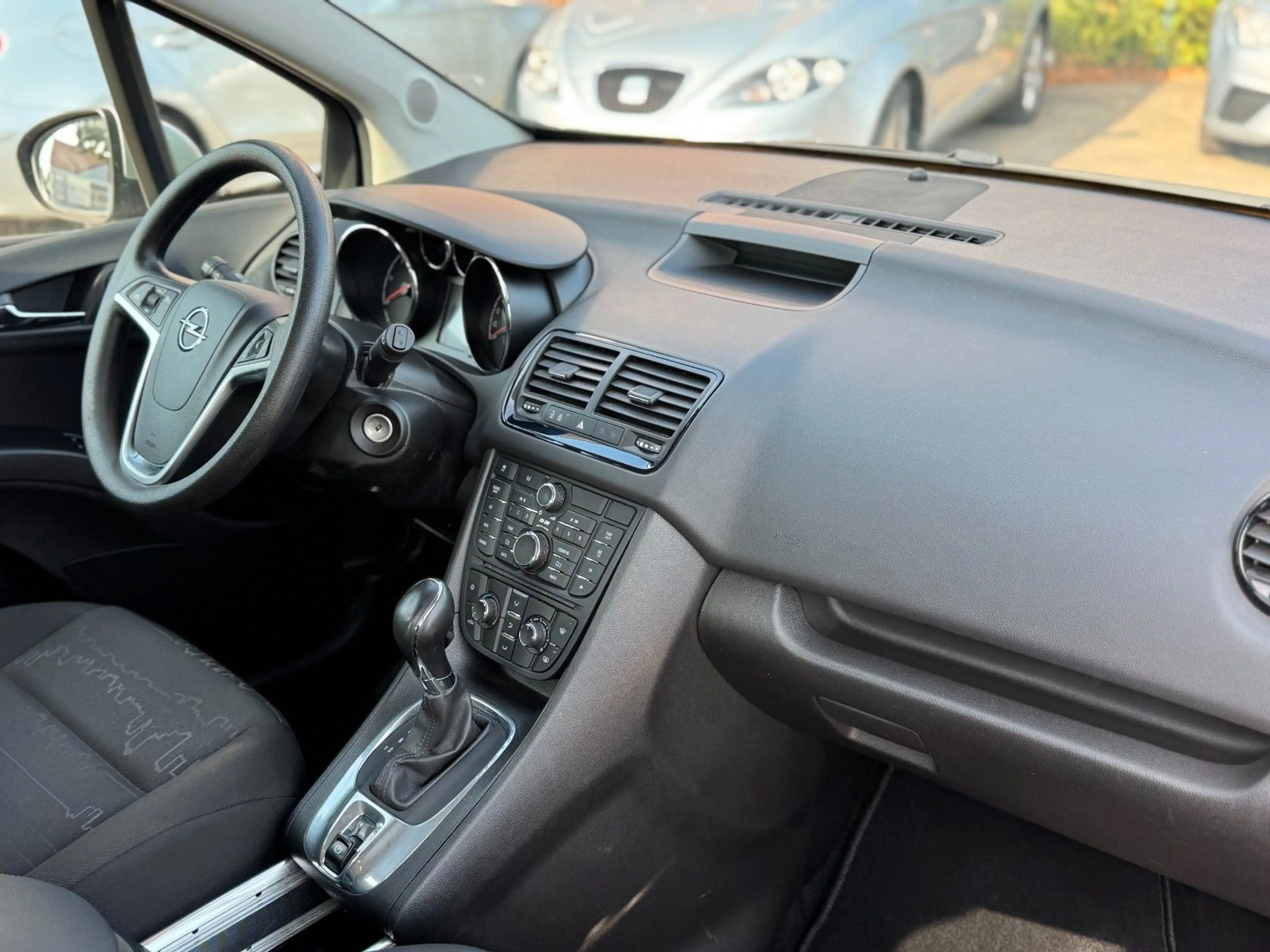 Opel Meriva B Edition 1.7l Automatik/HU neu/AHK — photo 15