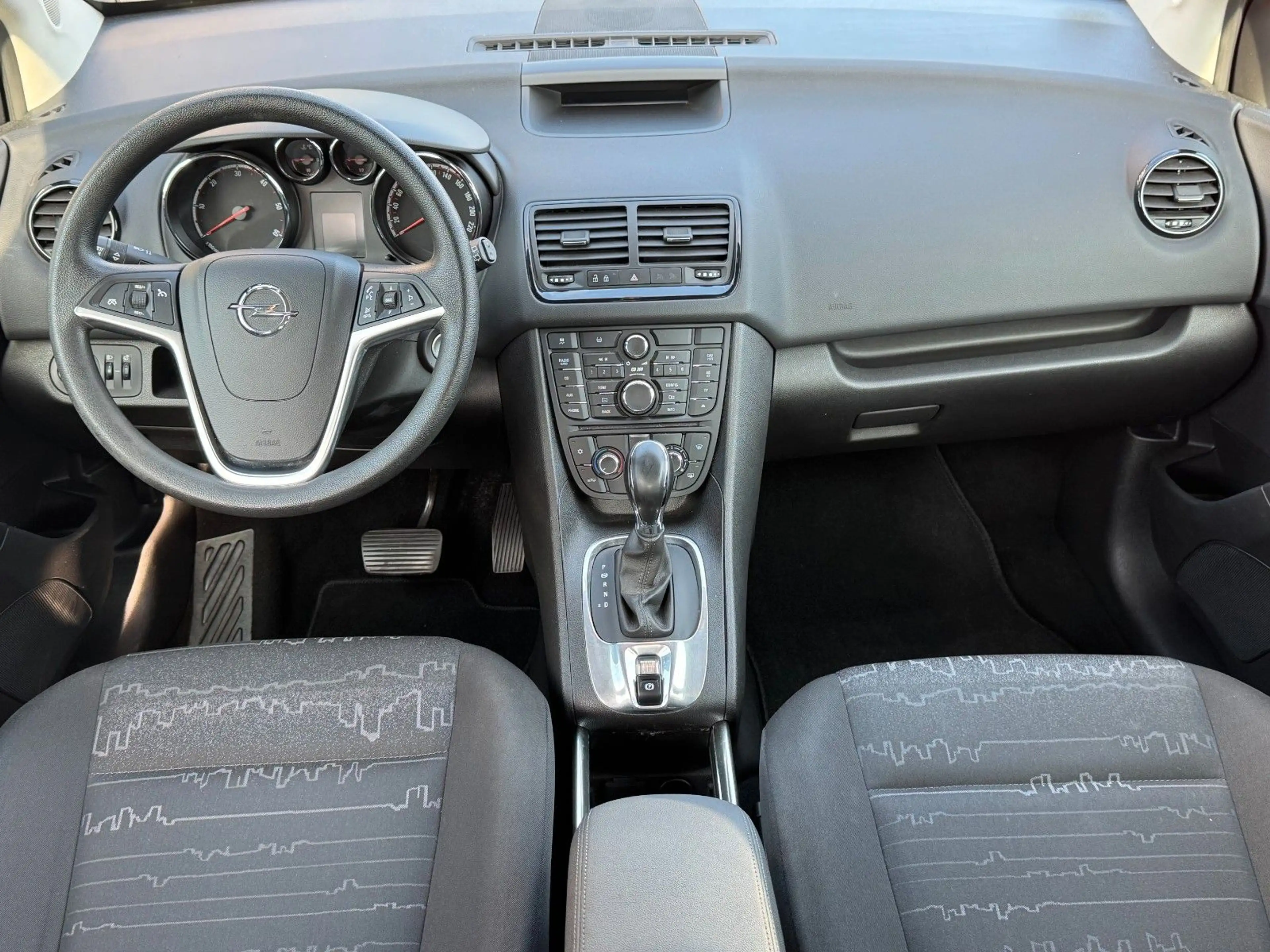 Opel Meriva B Edition 1.7l Automatik/HU neu/AHK — photo 13