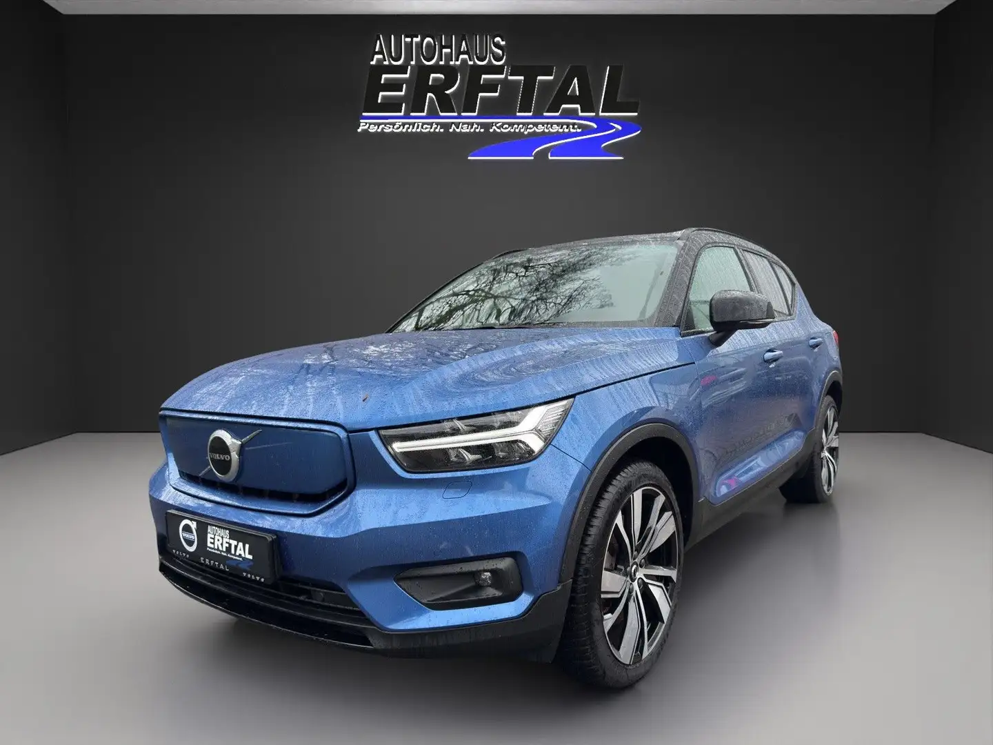 Volvo XC40 R-Design Recharge Pure Electric AWD Blau - 1