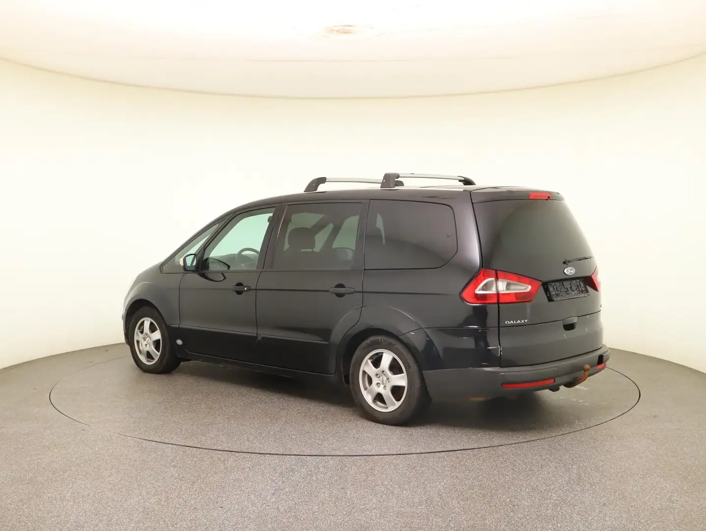 Ford Galaxy 2.0 TDCi DPF Ambiente AHK+7Sitze+SItzhzg. Negro - 2